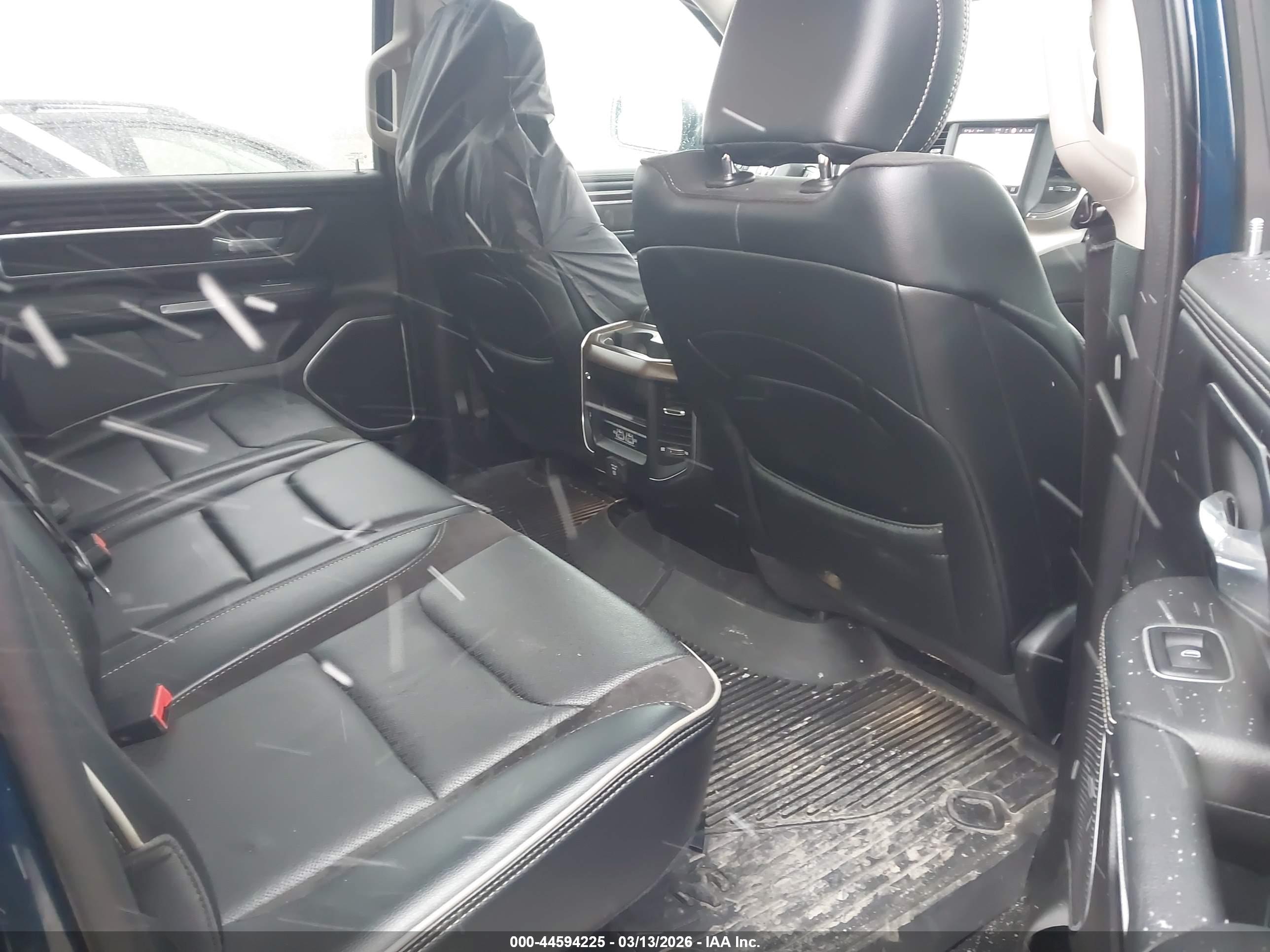 RAM 1500 image 8