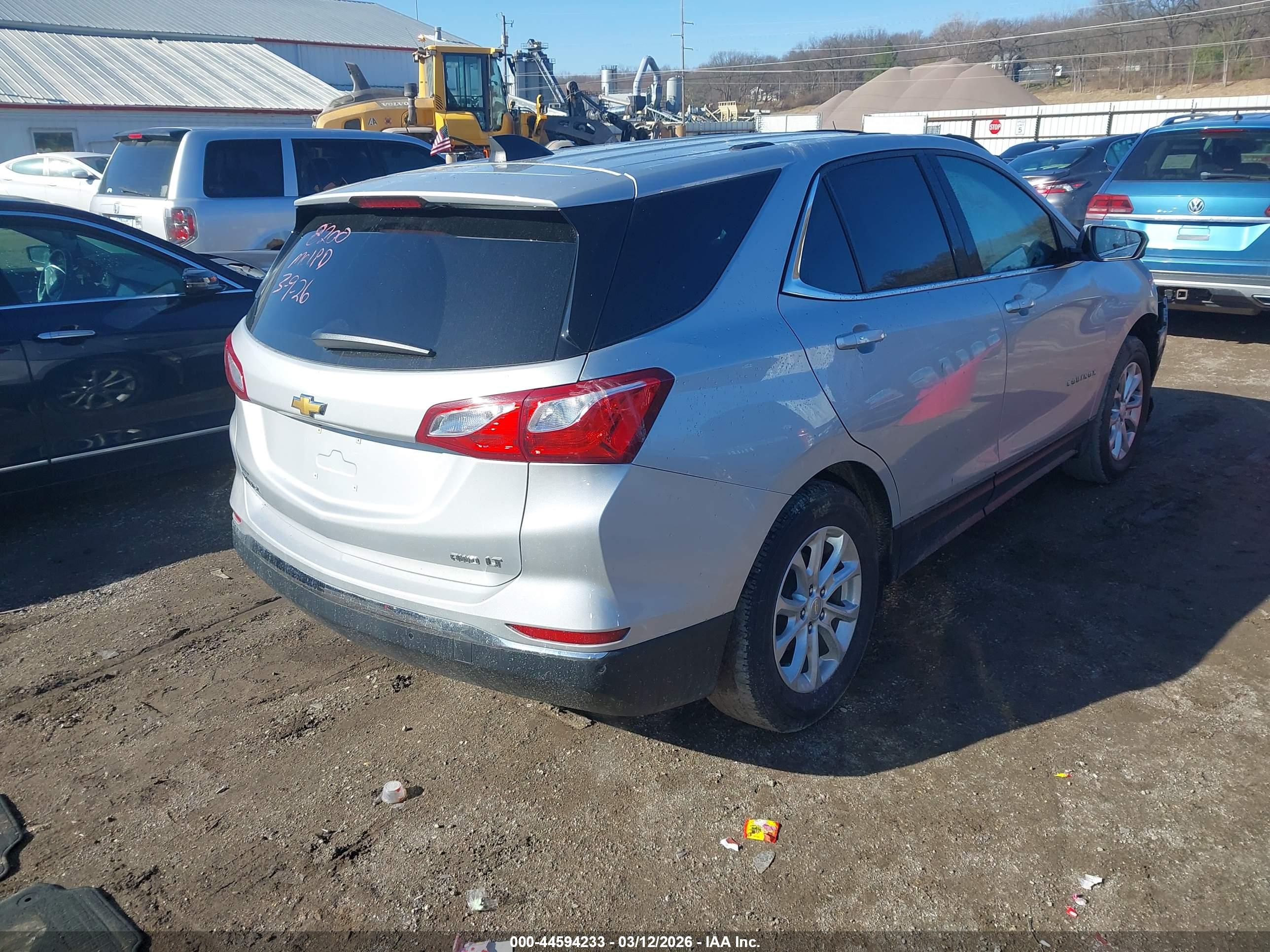 CHEVROLET EQUINOX image 4
