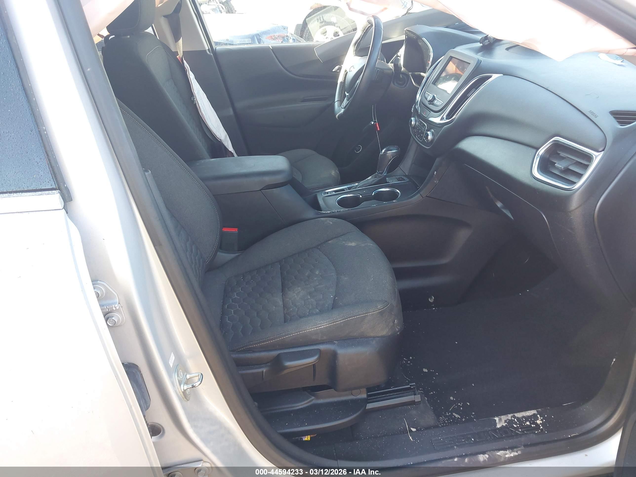 CHEVROLET EQUINOX image 5
