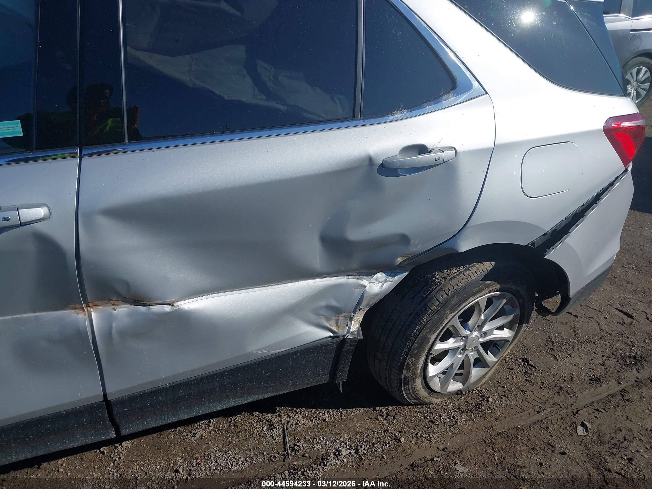 CHEVROLET EQUINOX image 6
