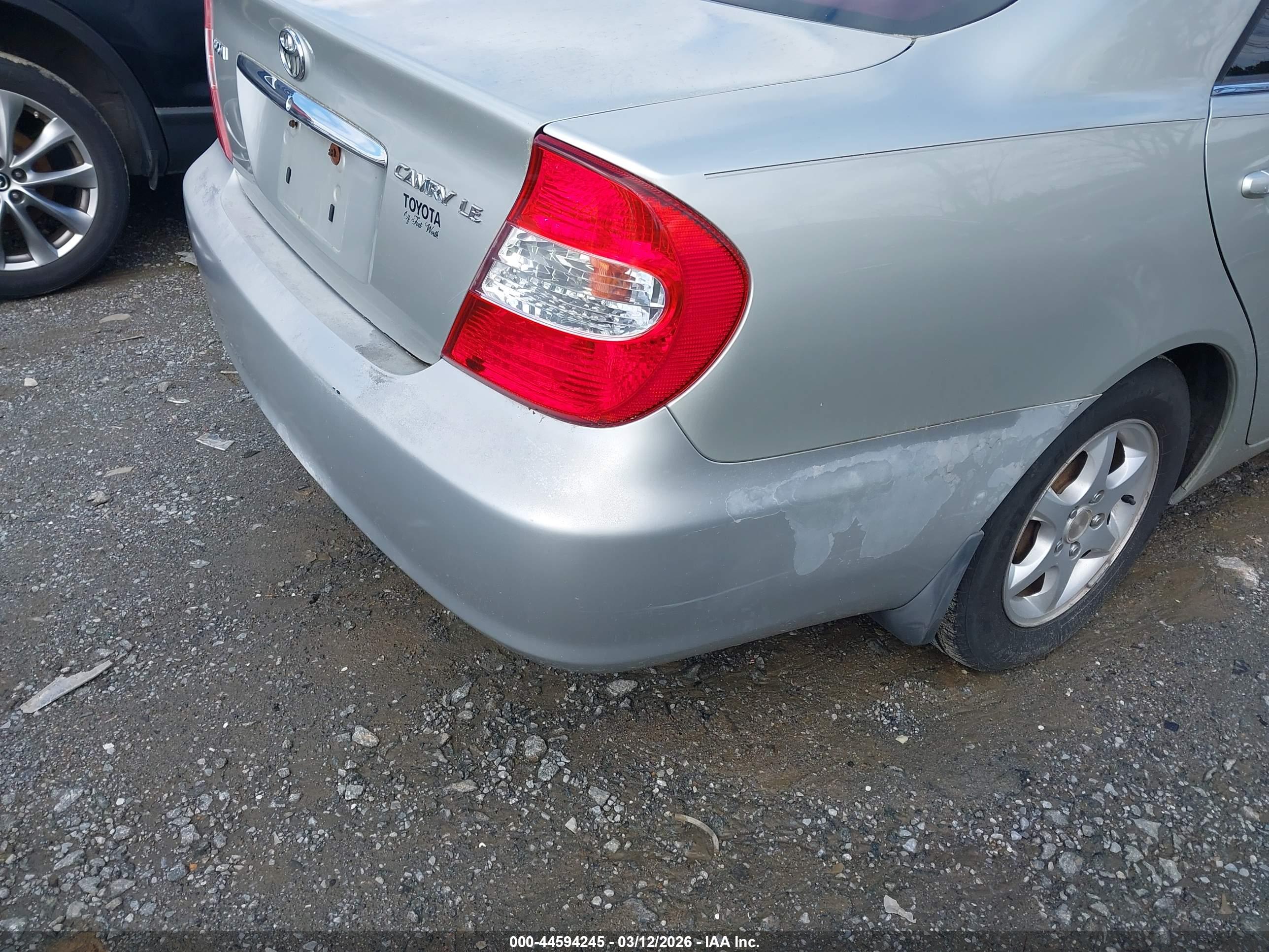 TOYOTA CAMRY image 6