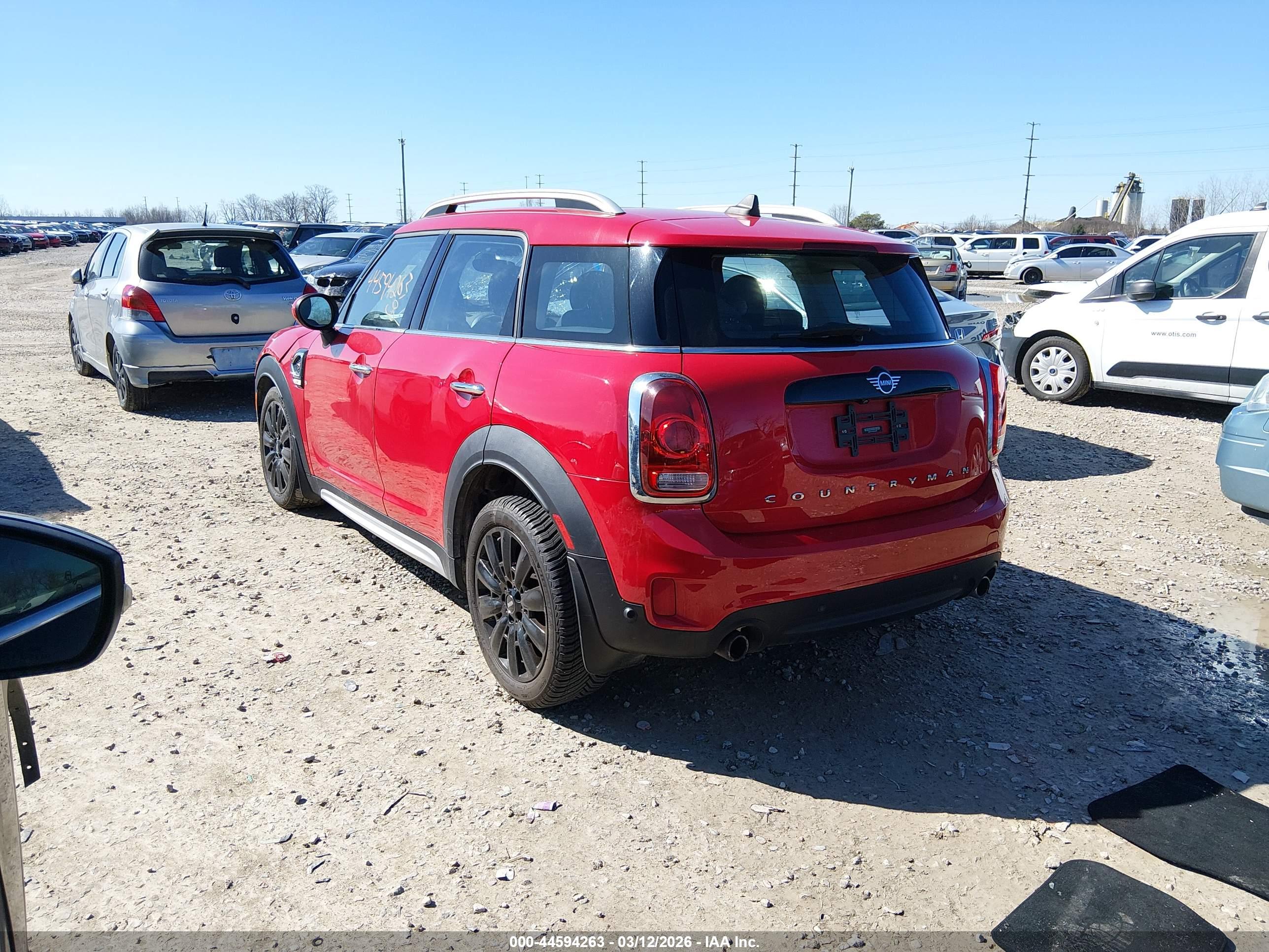 MINI COUNTRYMAN image 3