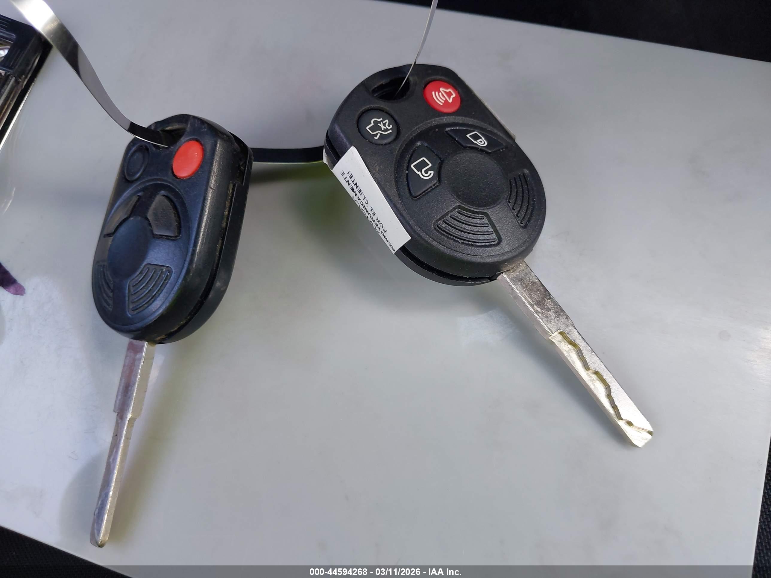 FORD FOCUS image 11