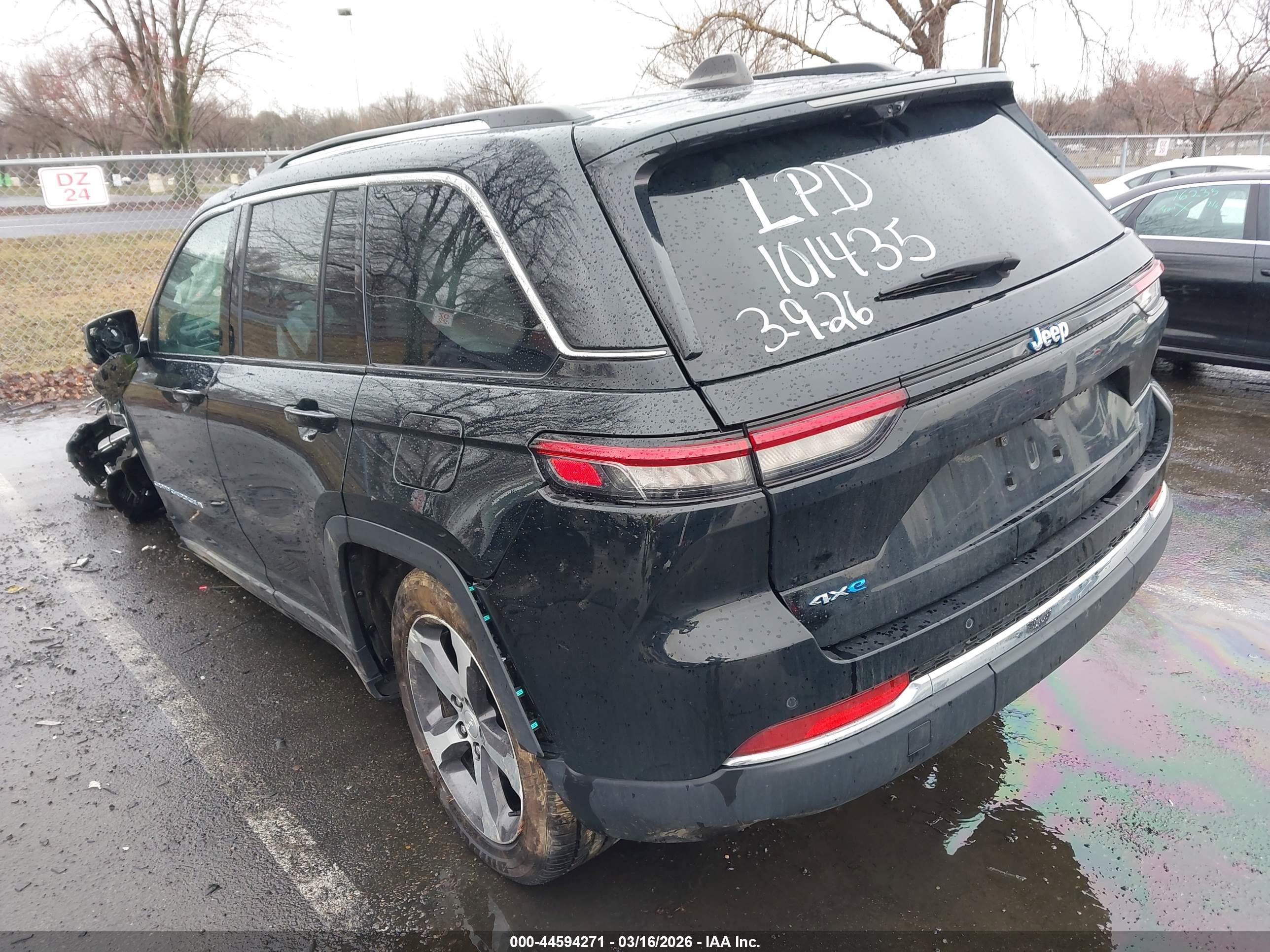 JEEP GRAND image 3