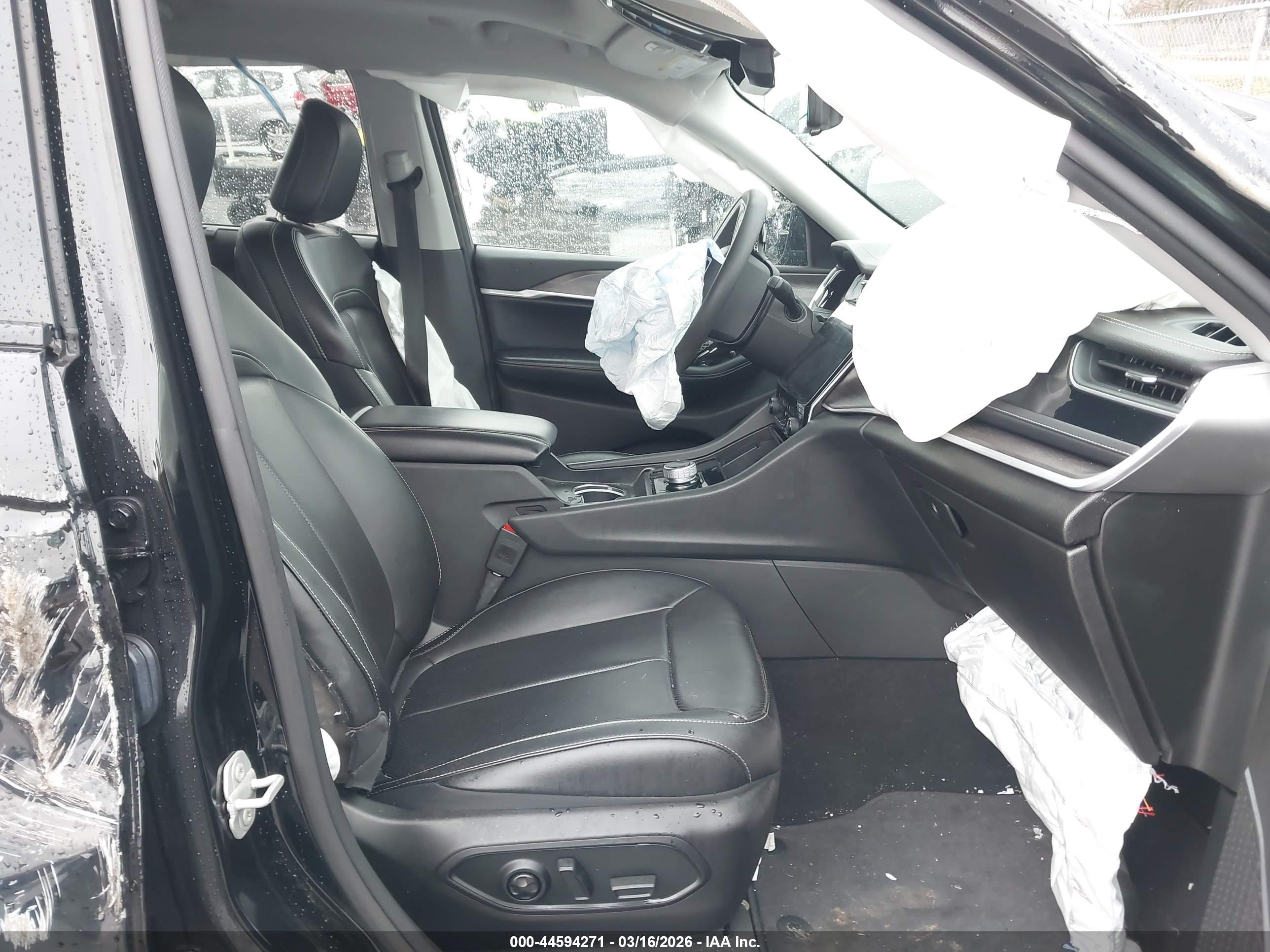 JEEP GRAND image 5
