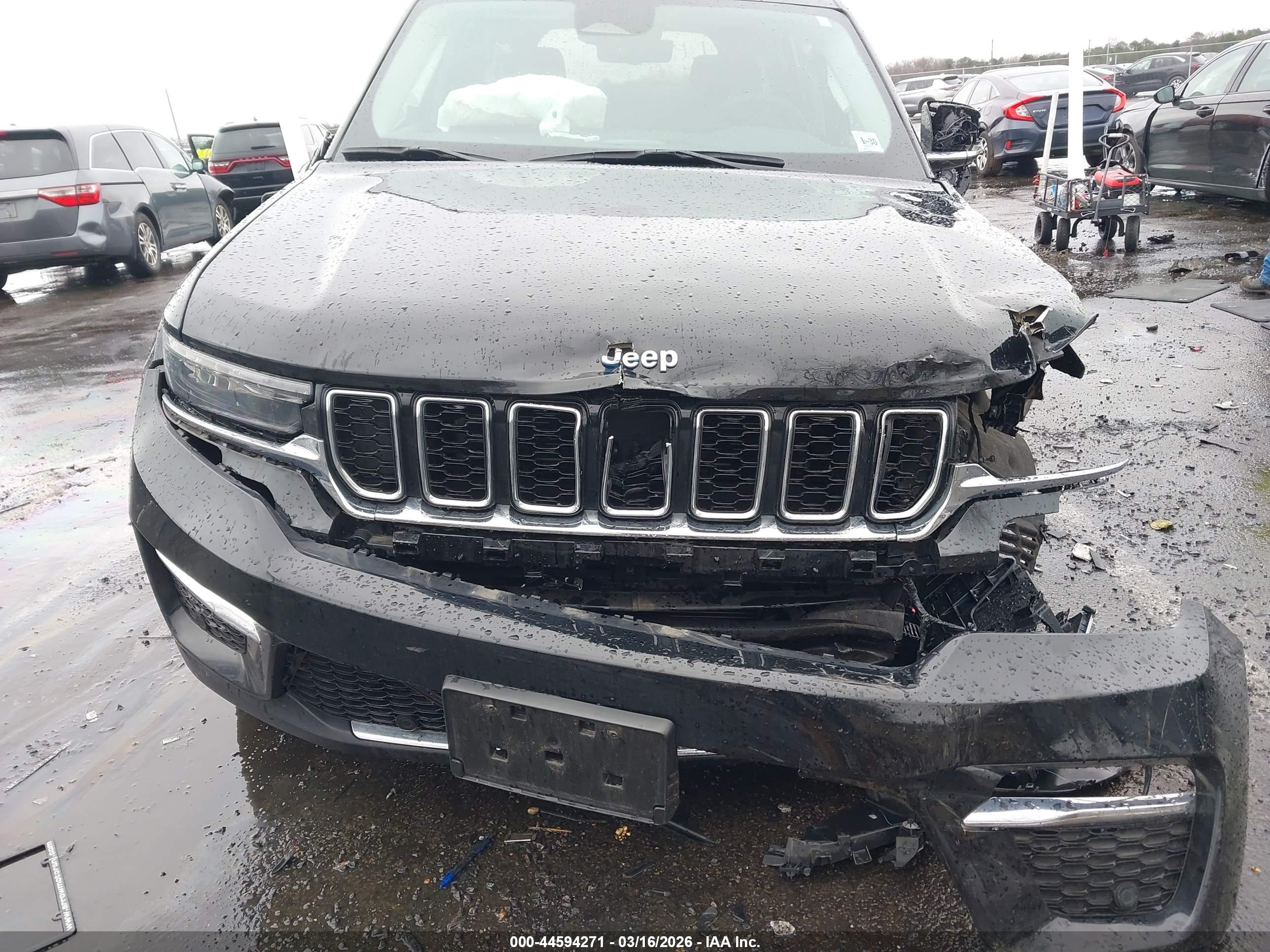 JEEP GRAND image 6