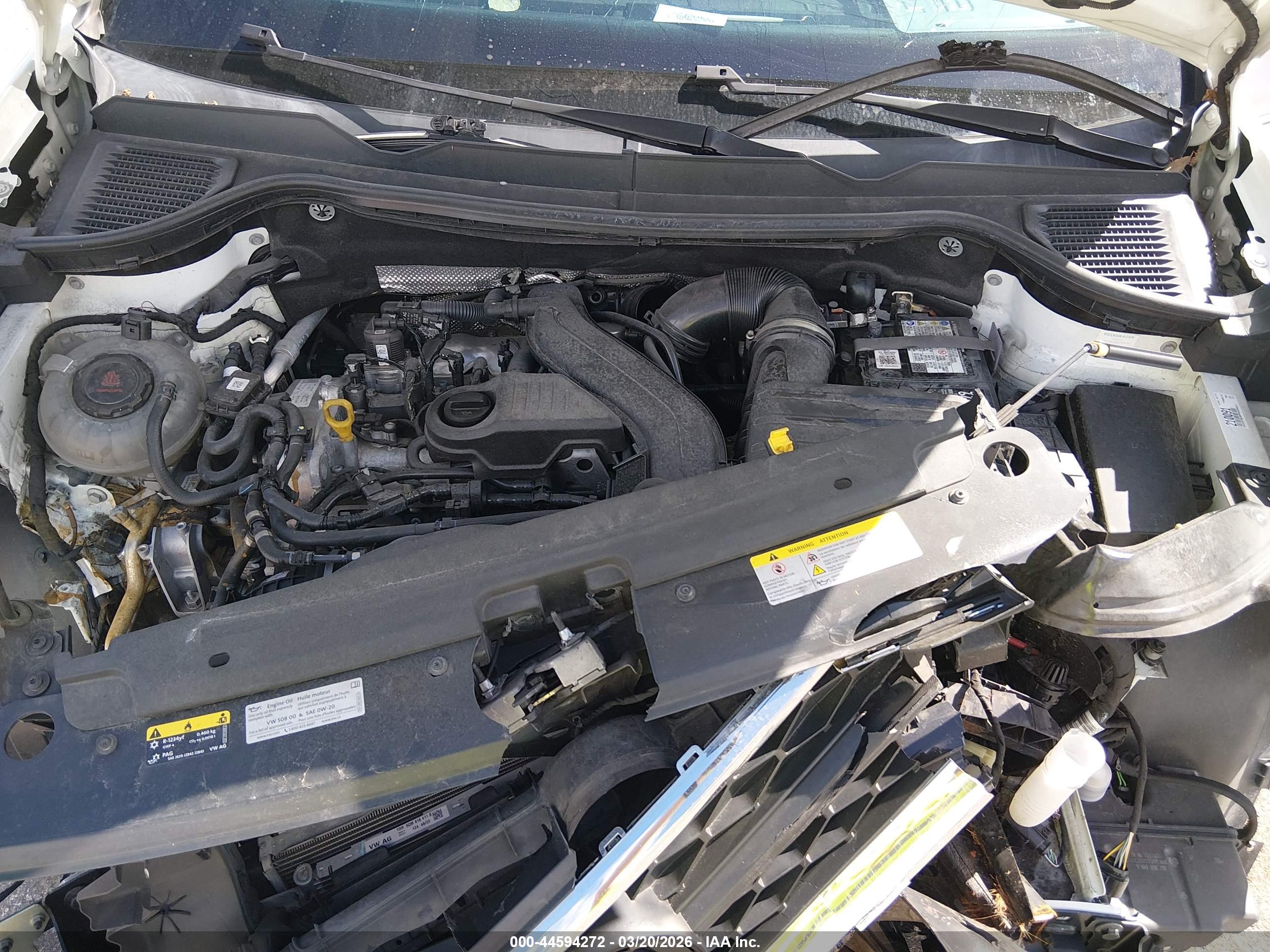 VOLKSWAGEN TAOS image 10