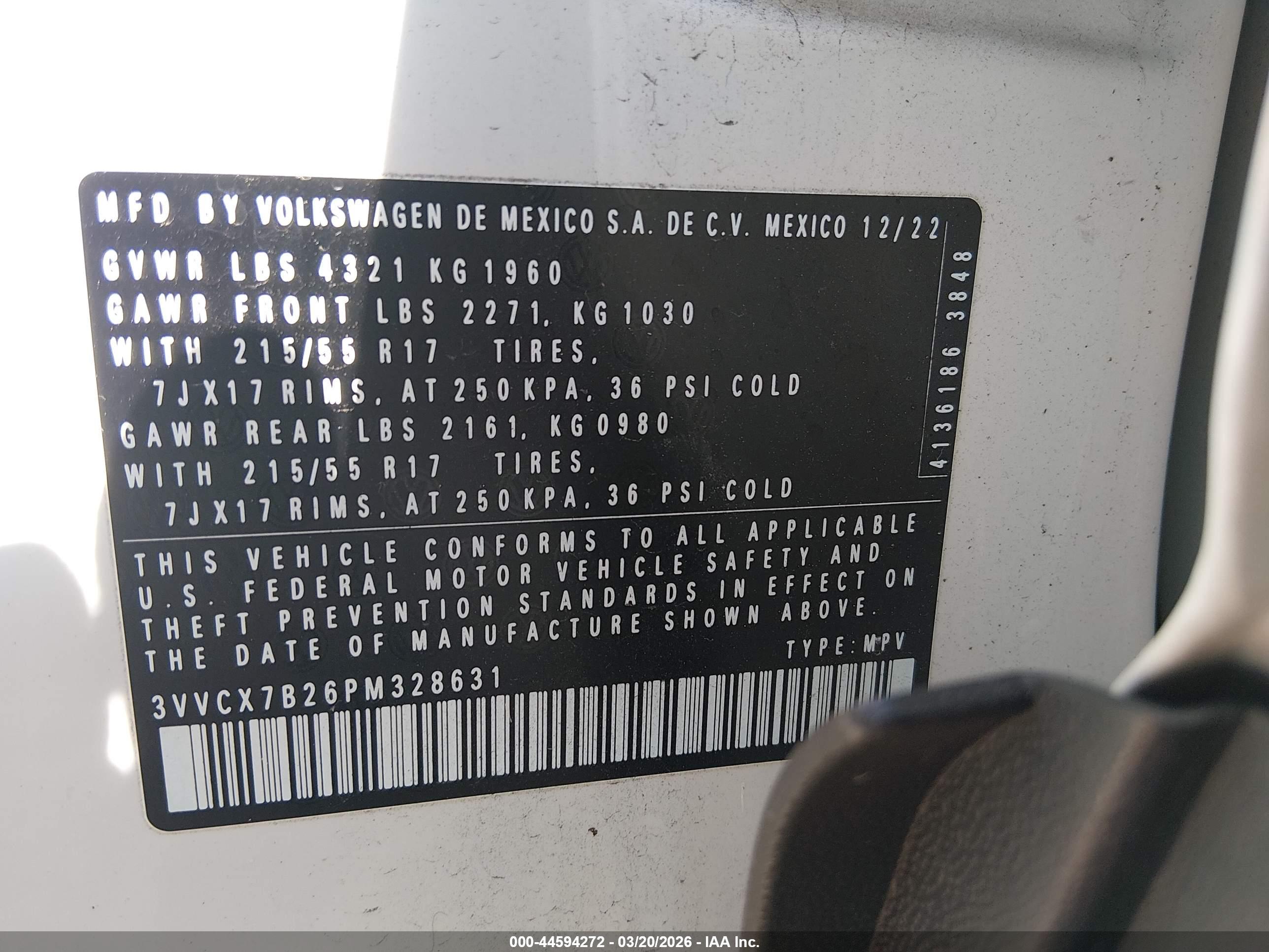 VOLKSWAGEN TAOS image 9