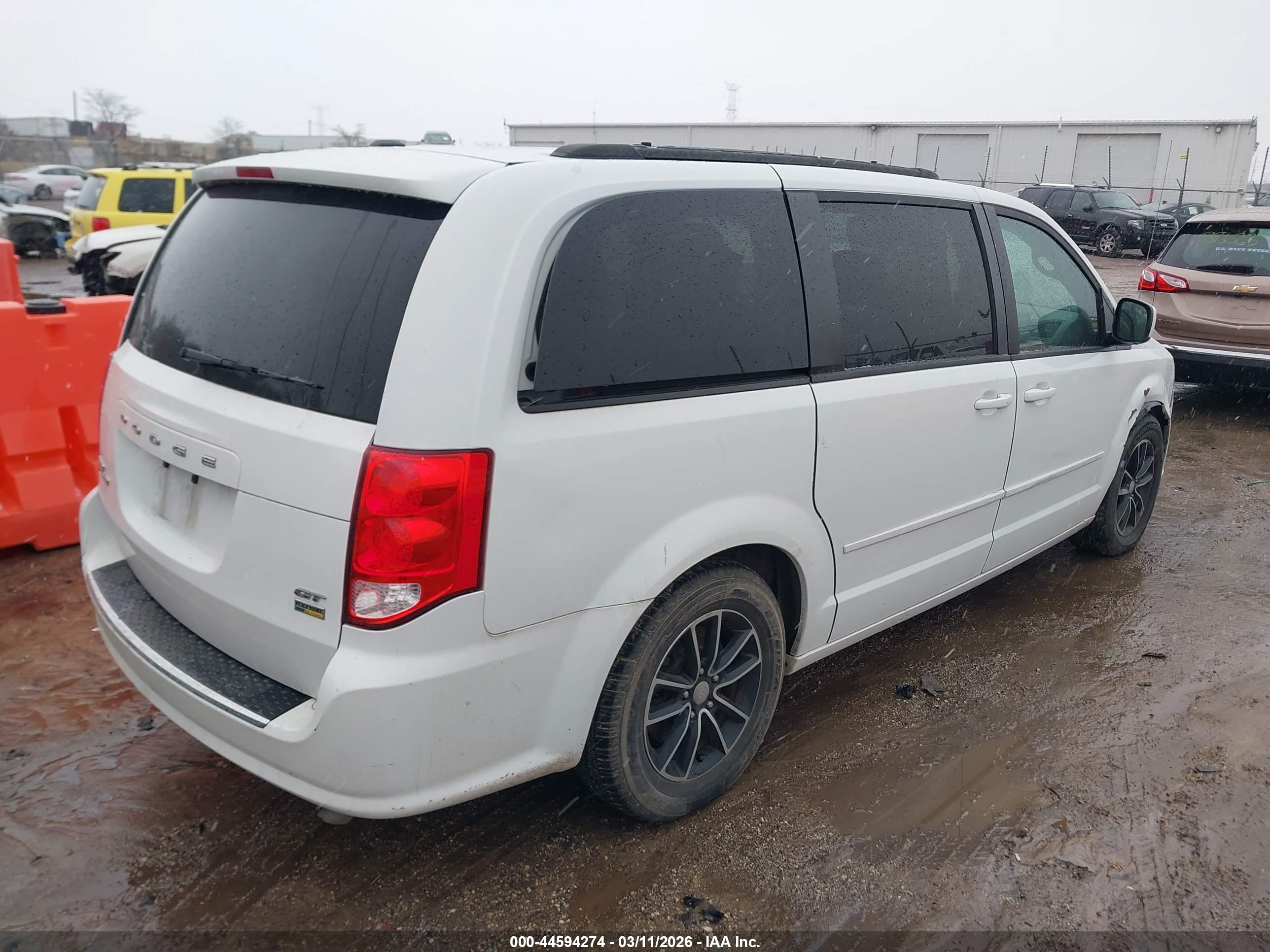 DODGE GRAND image 4