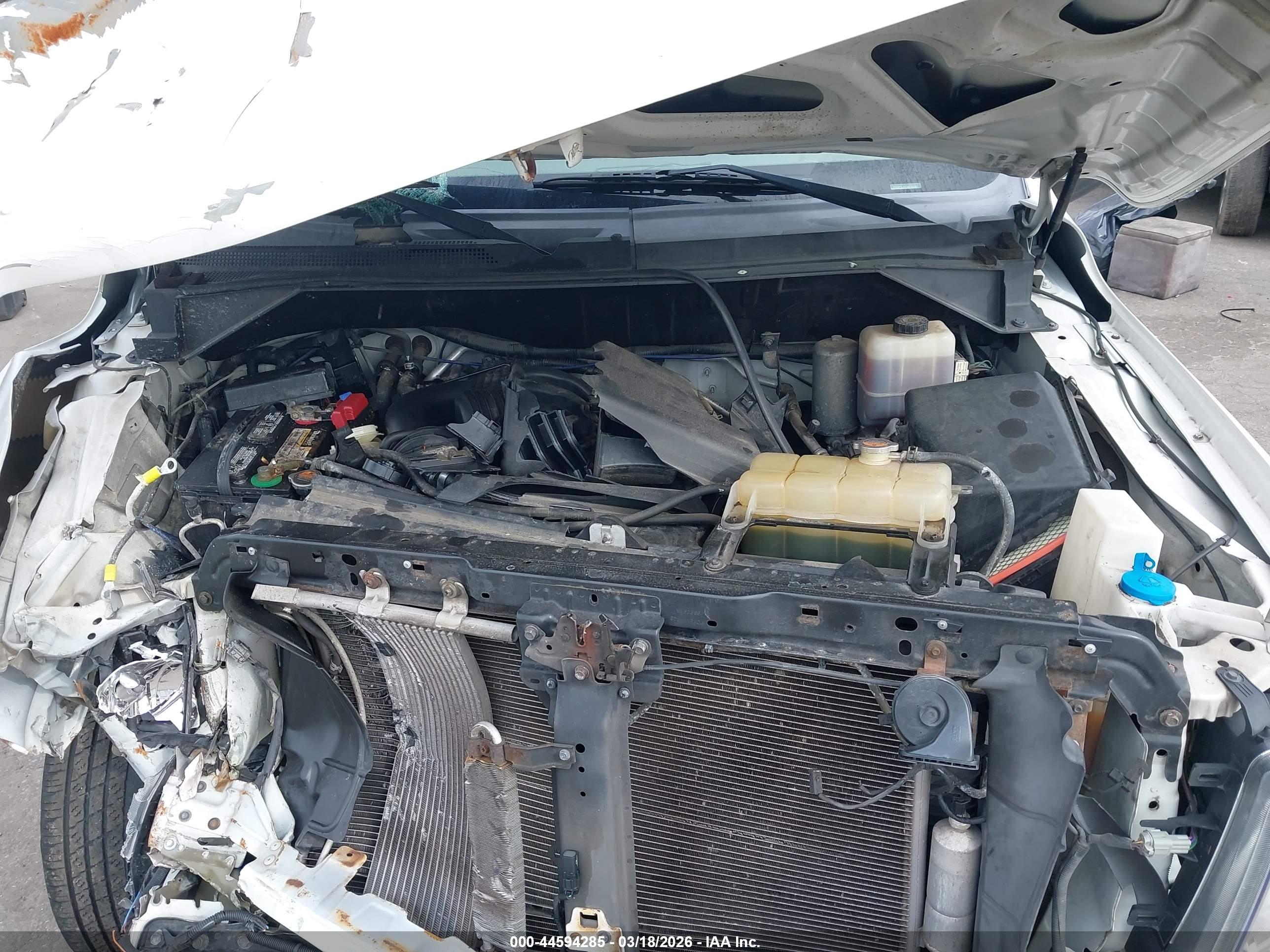 NISSAN NV image 10