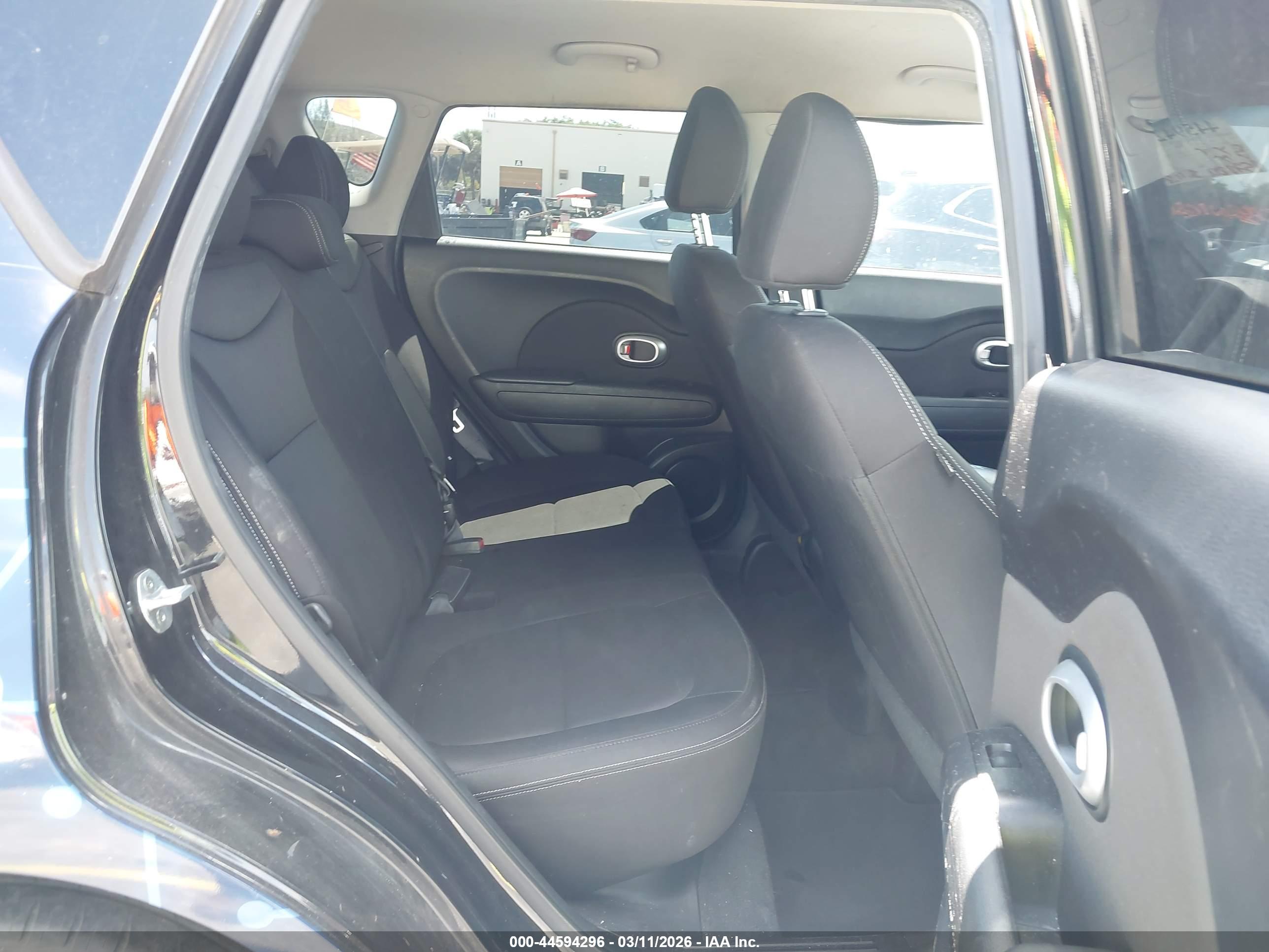 KIA SOUL image 8