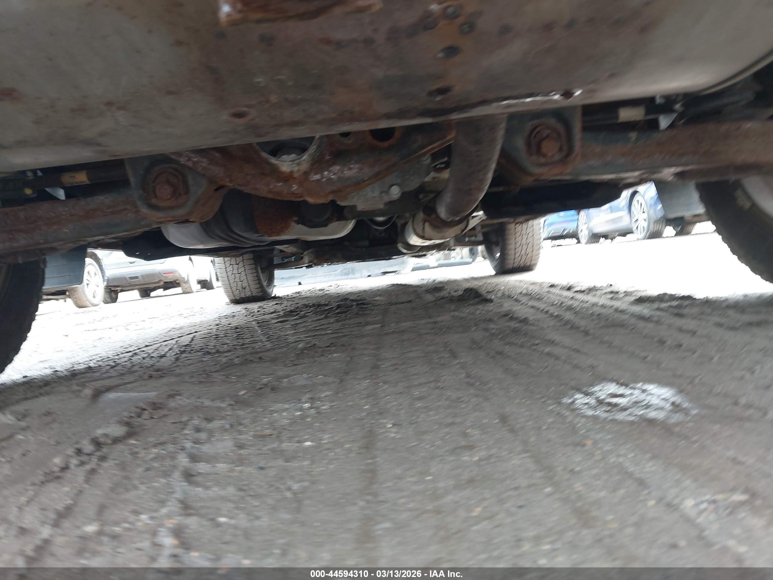 HYUNDAI TUCSON image 6