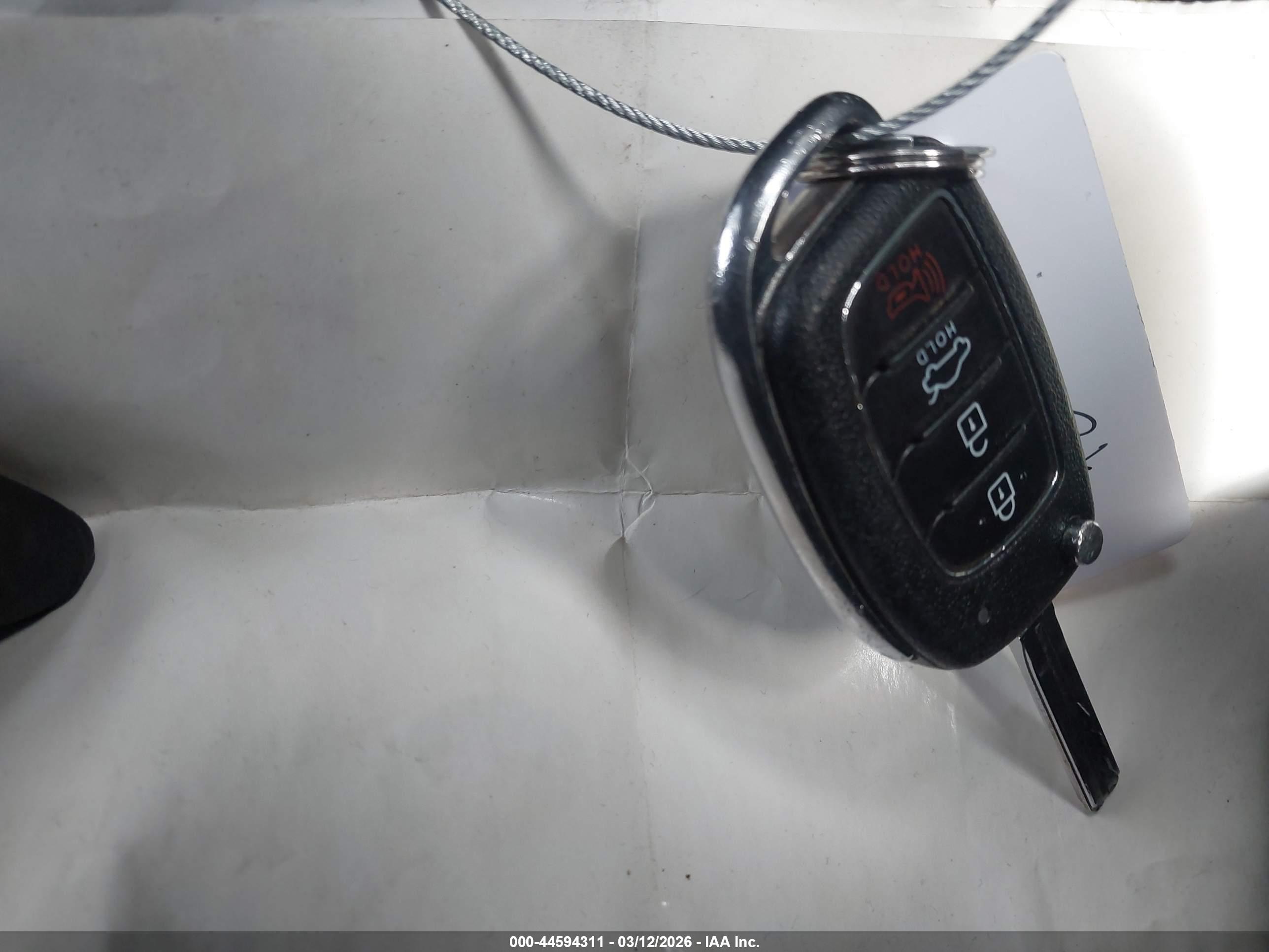 HYUNDAI SONATA image 11