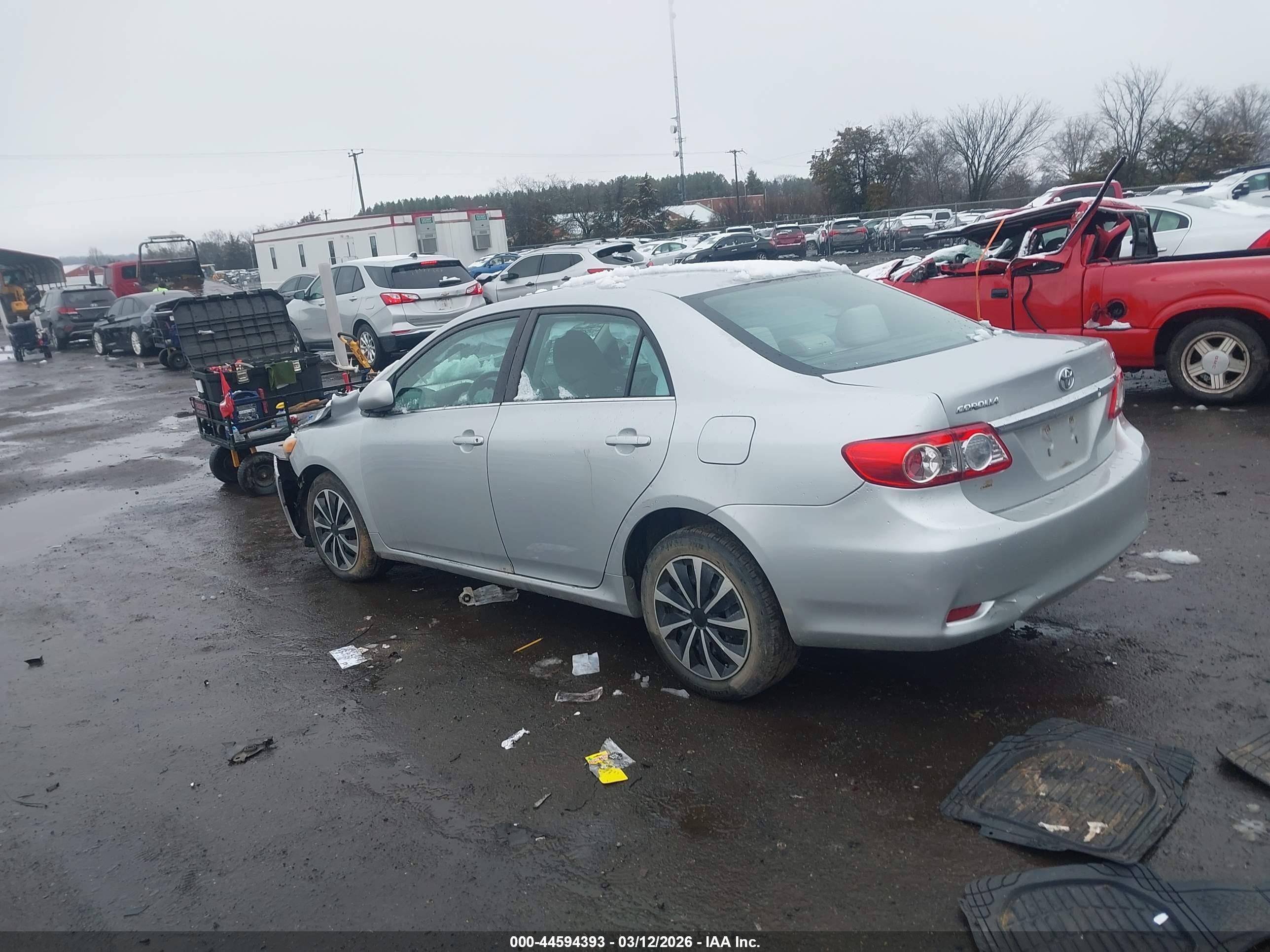 TOYOTA COROLLA image 3