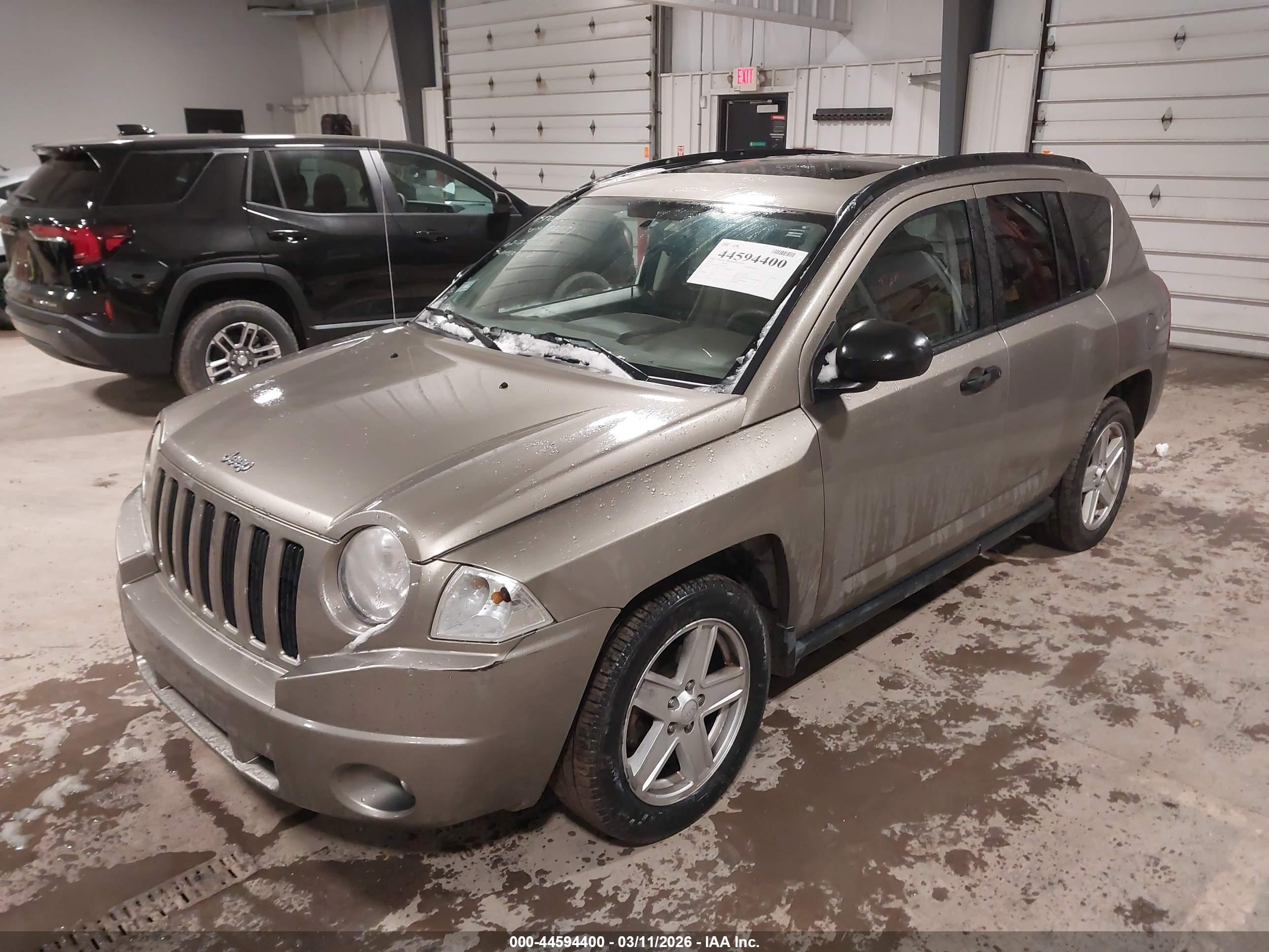 JEEP COMPASS image 2