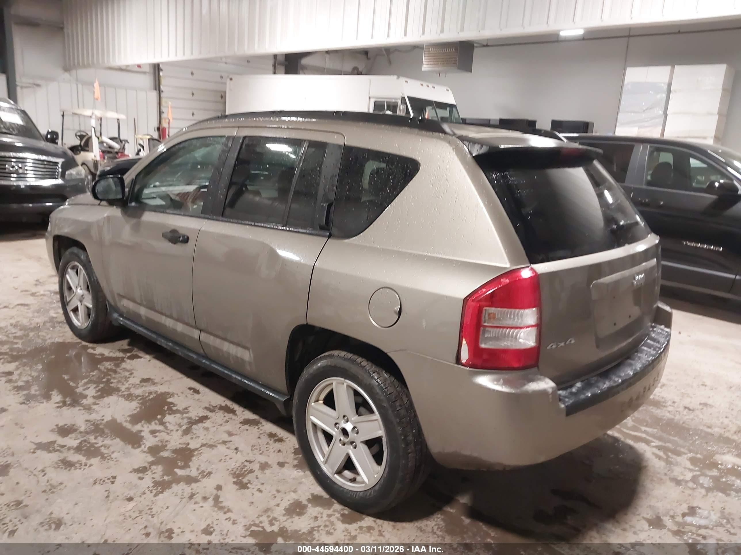 JEEP COMPASS image 3