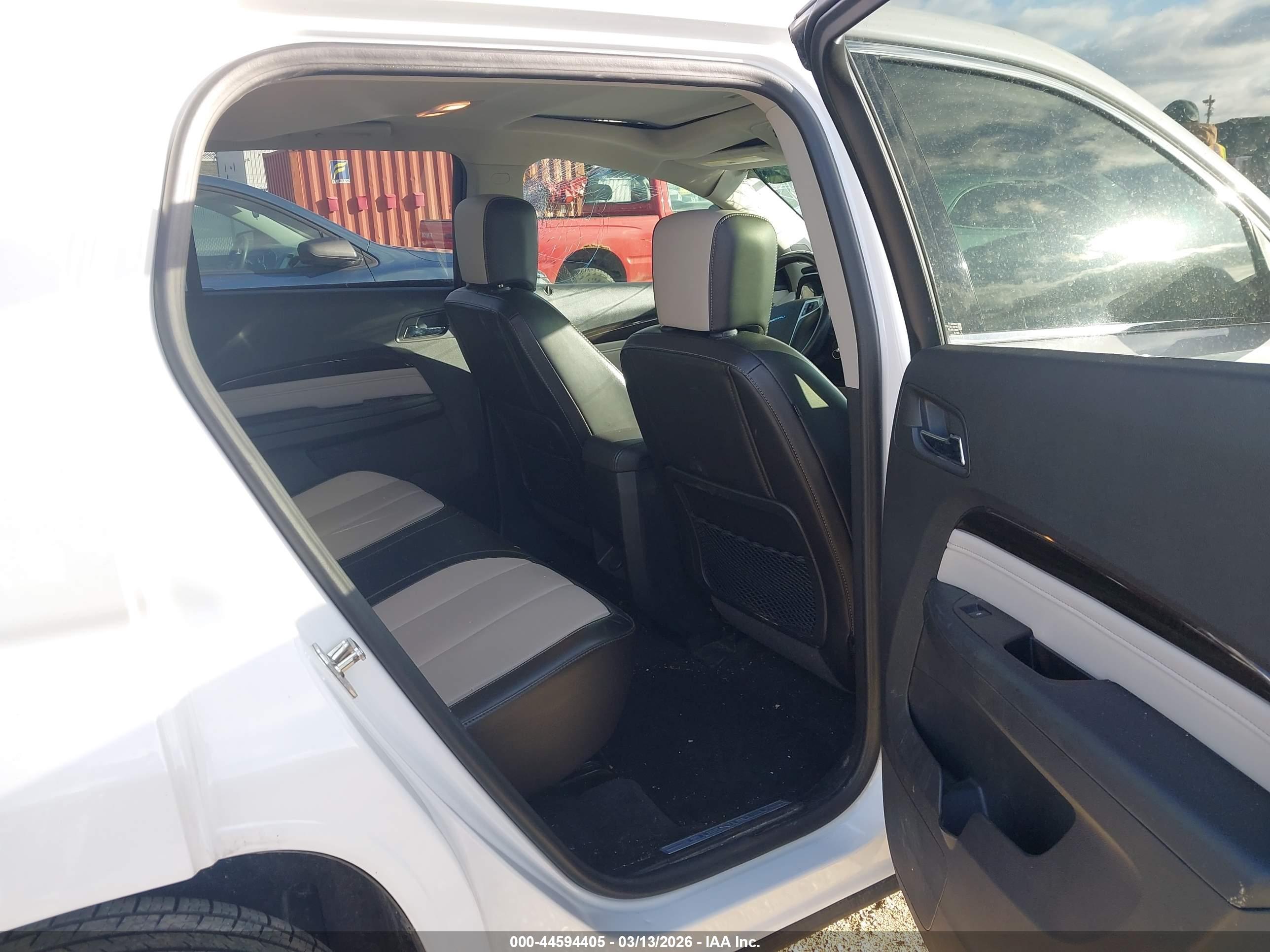 GMC TERRAIN image 8