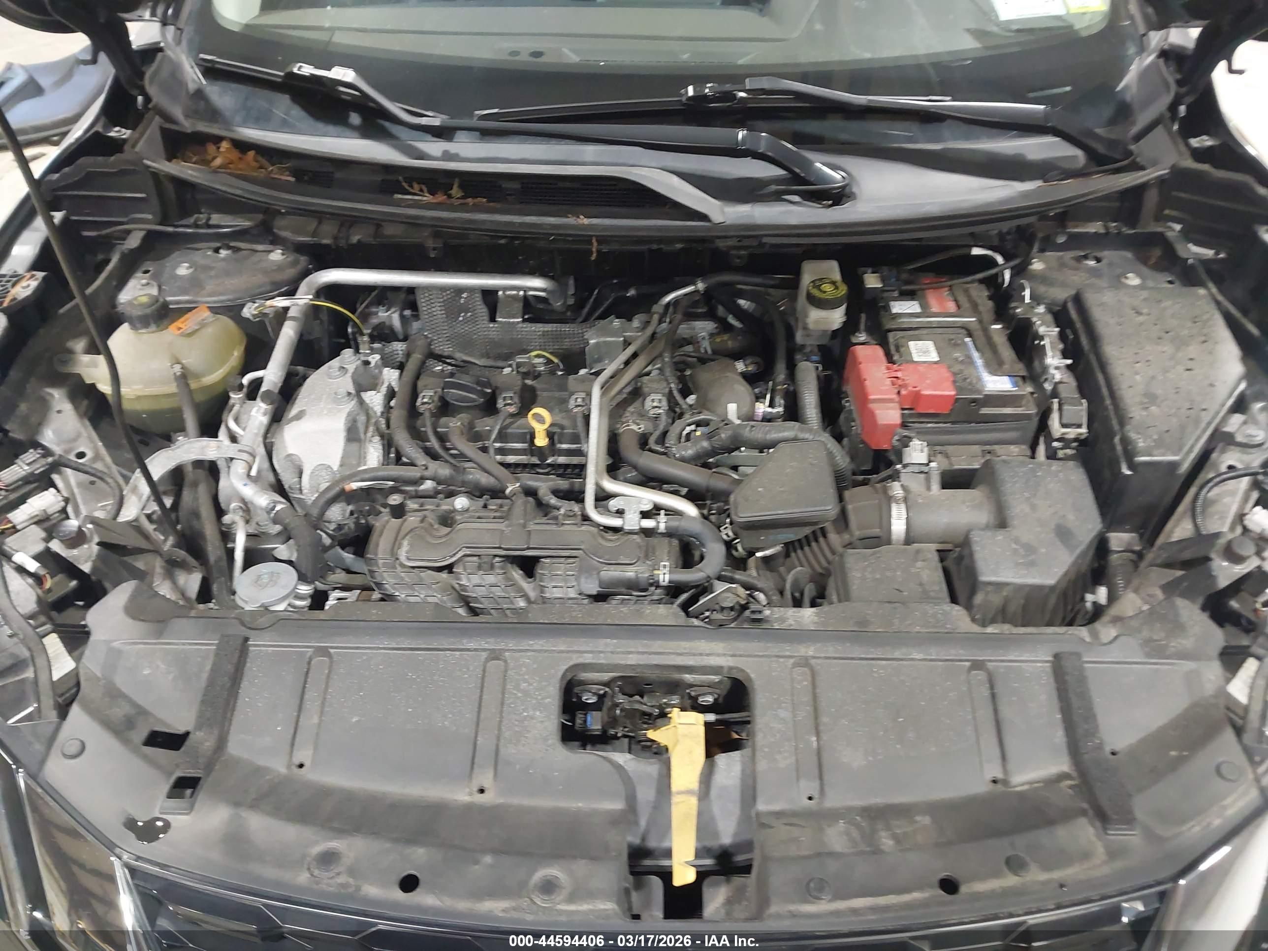 NISSAN ROGUE image 10