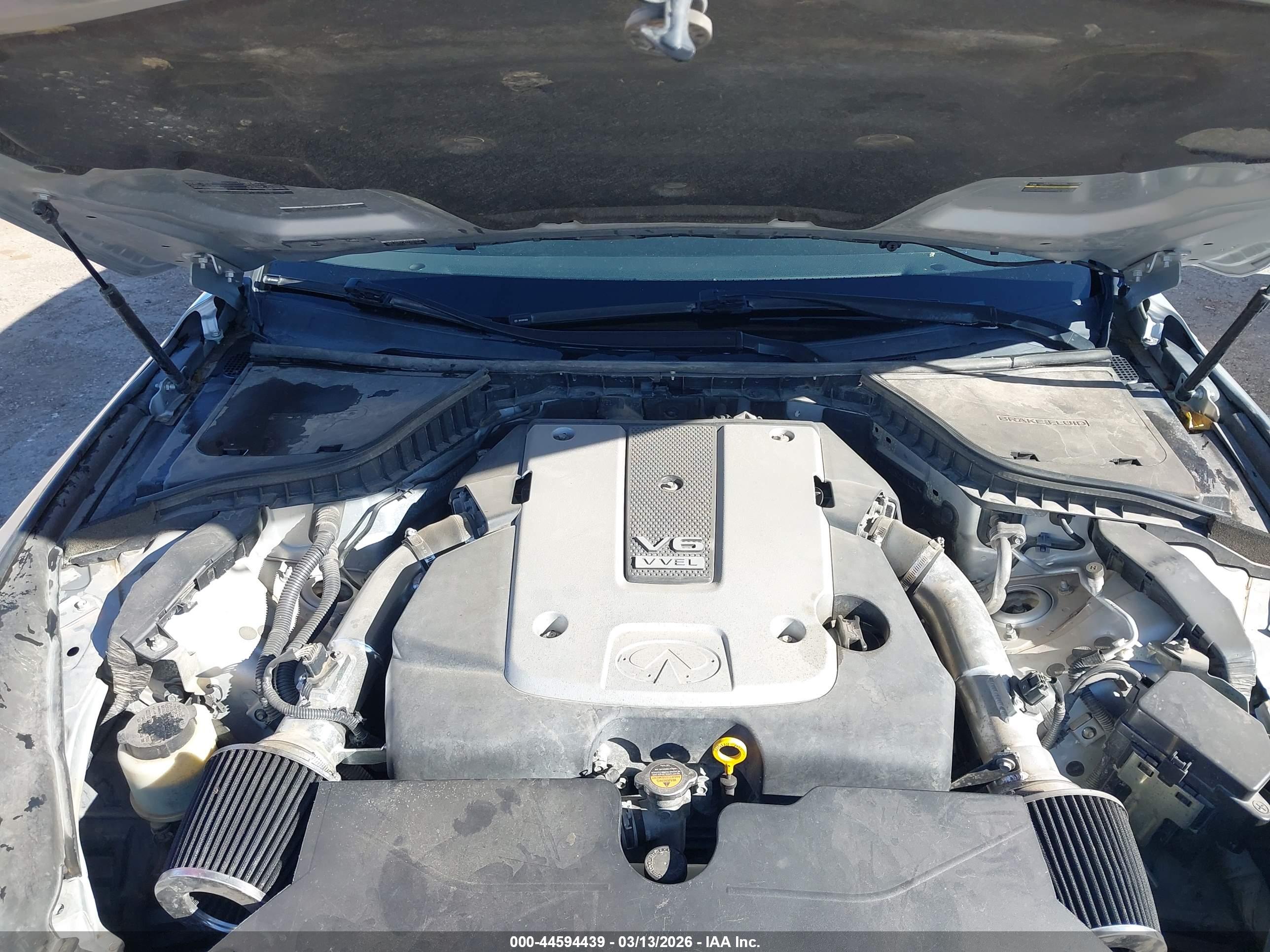 INFINITI Q50 image 10