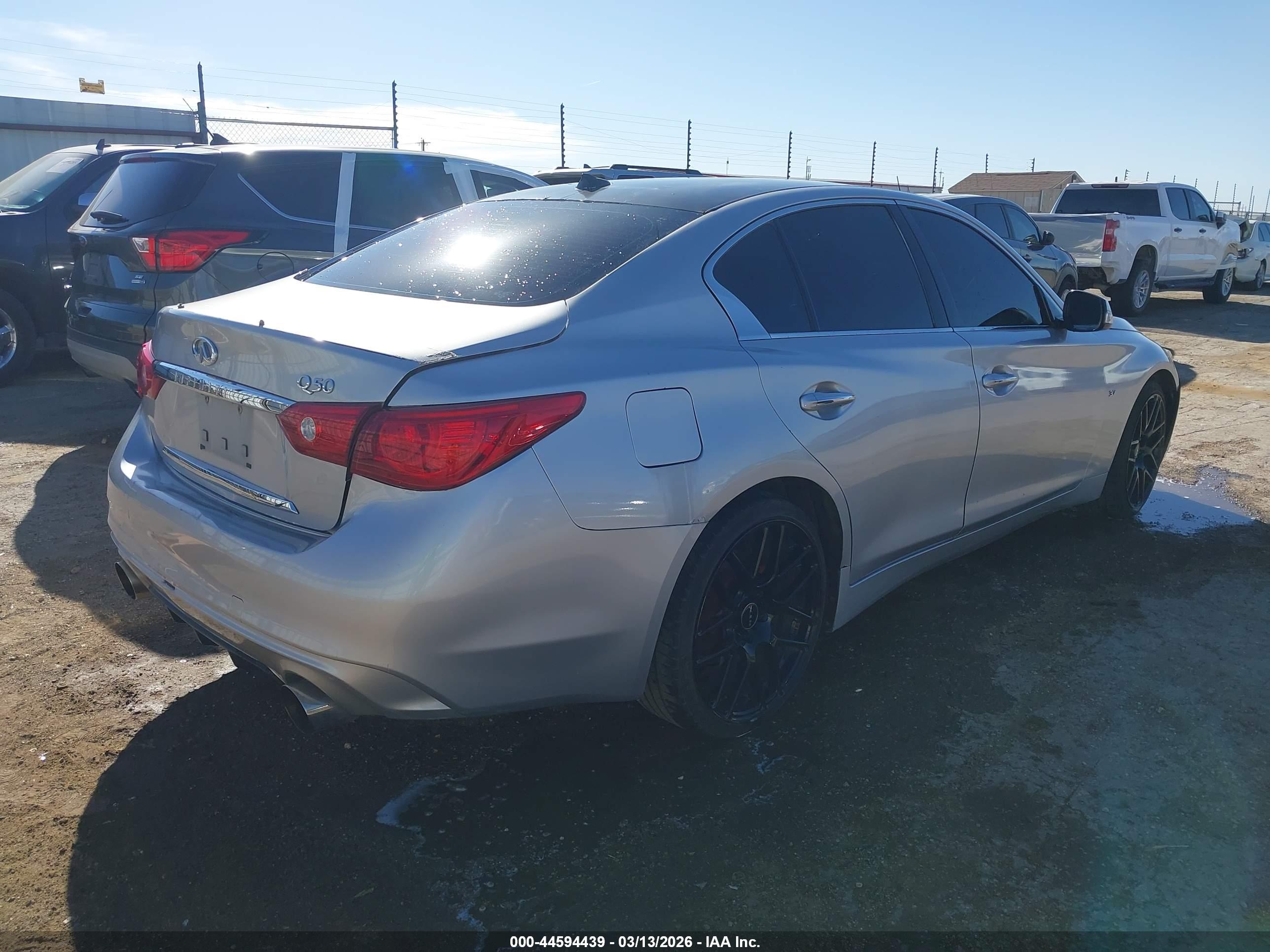 INFINITI Q50 image 4