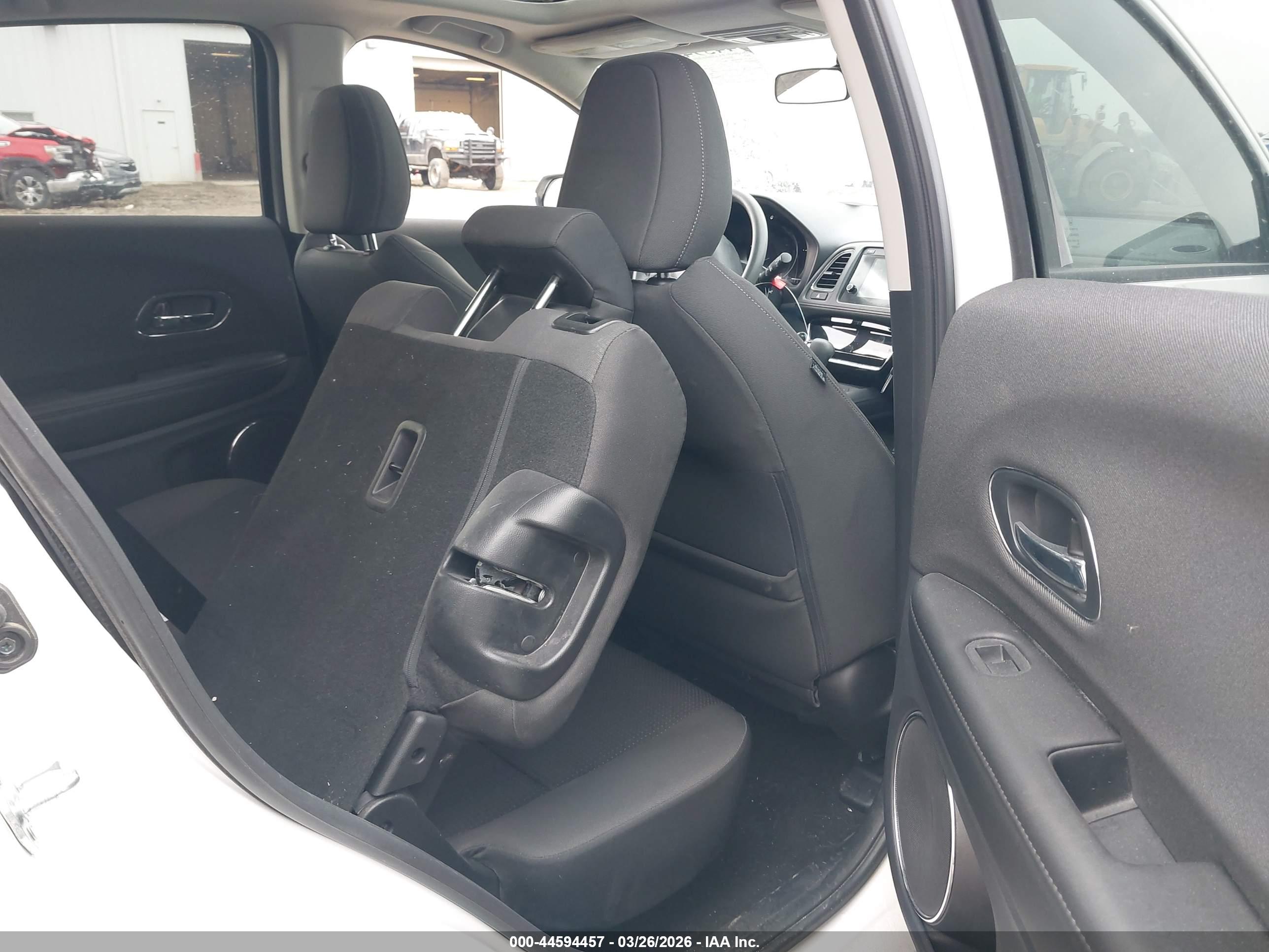 HONDA HR-V image 8