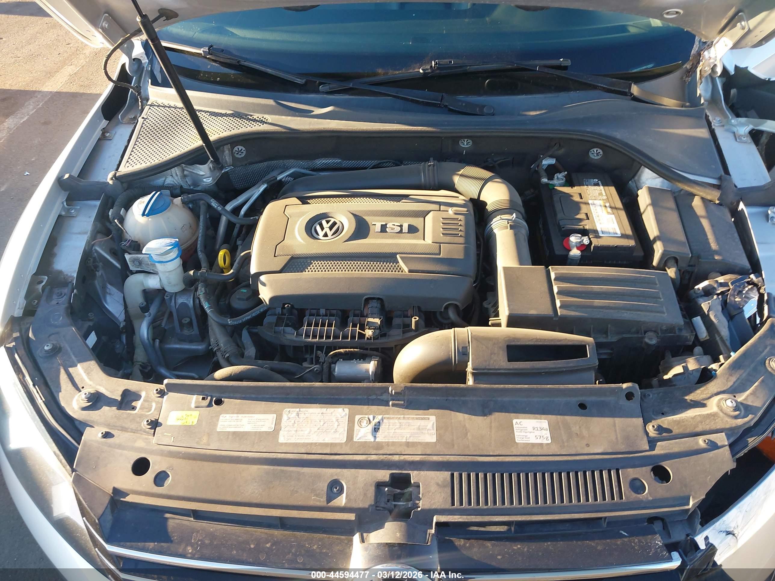 VOLKSWAGEN PASSAT image 10