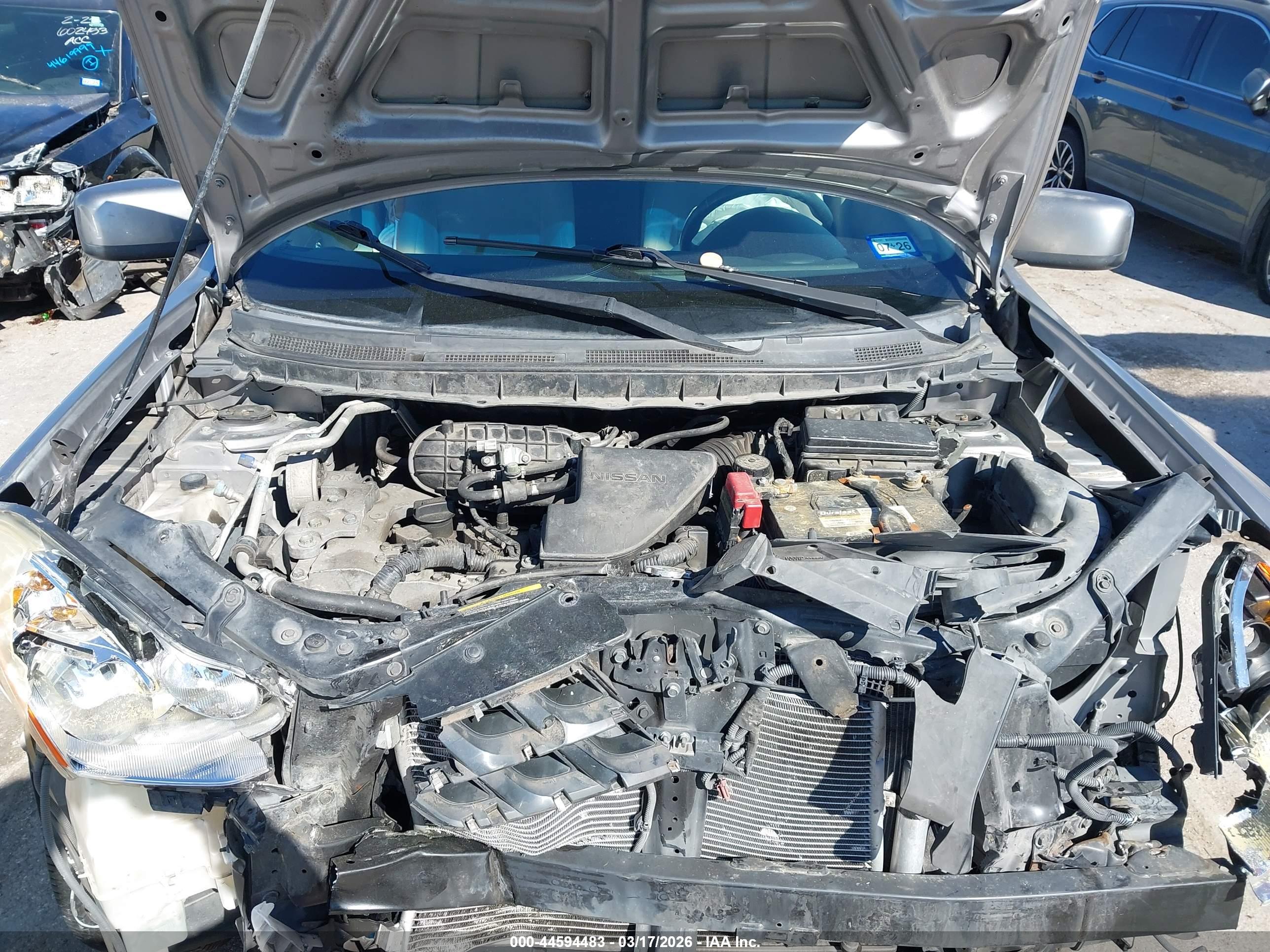 NISSAN ROGUE image 10