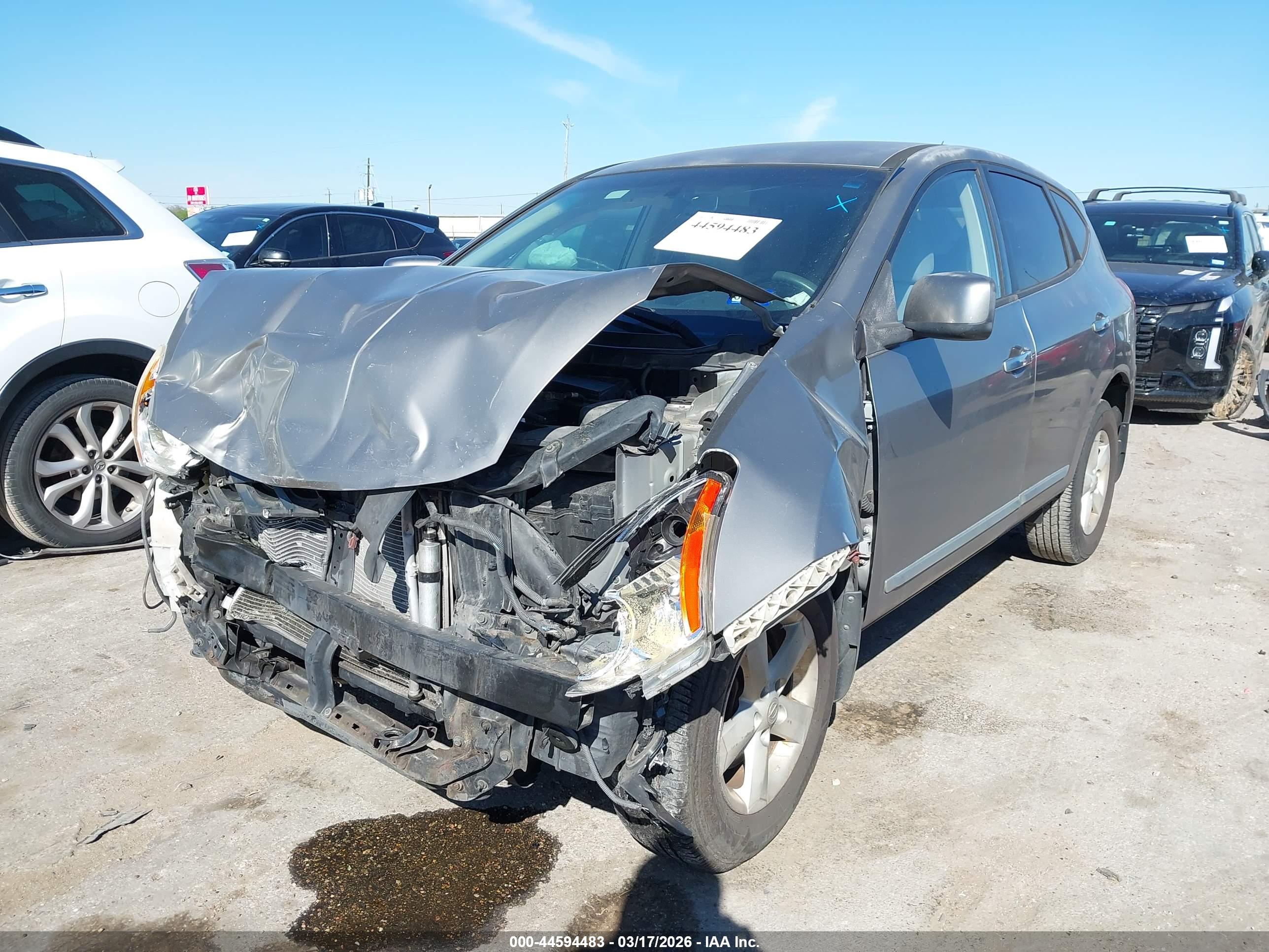 NISSAN ROGUE image 6