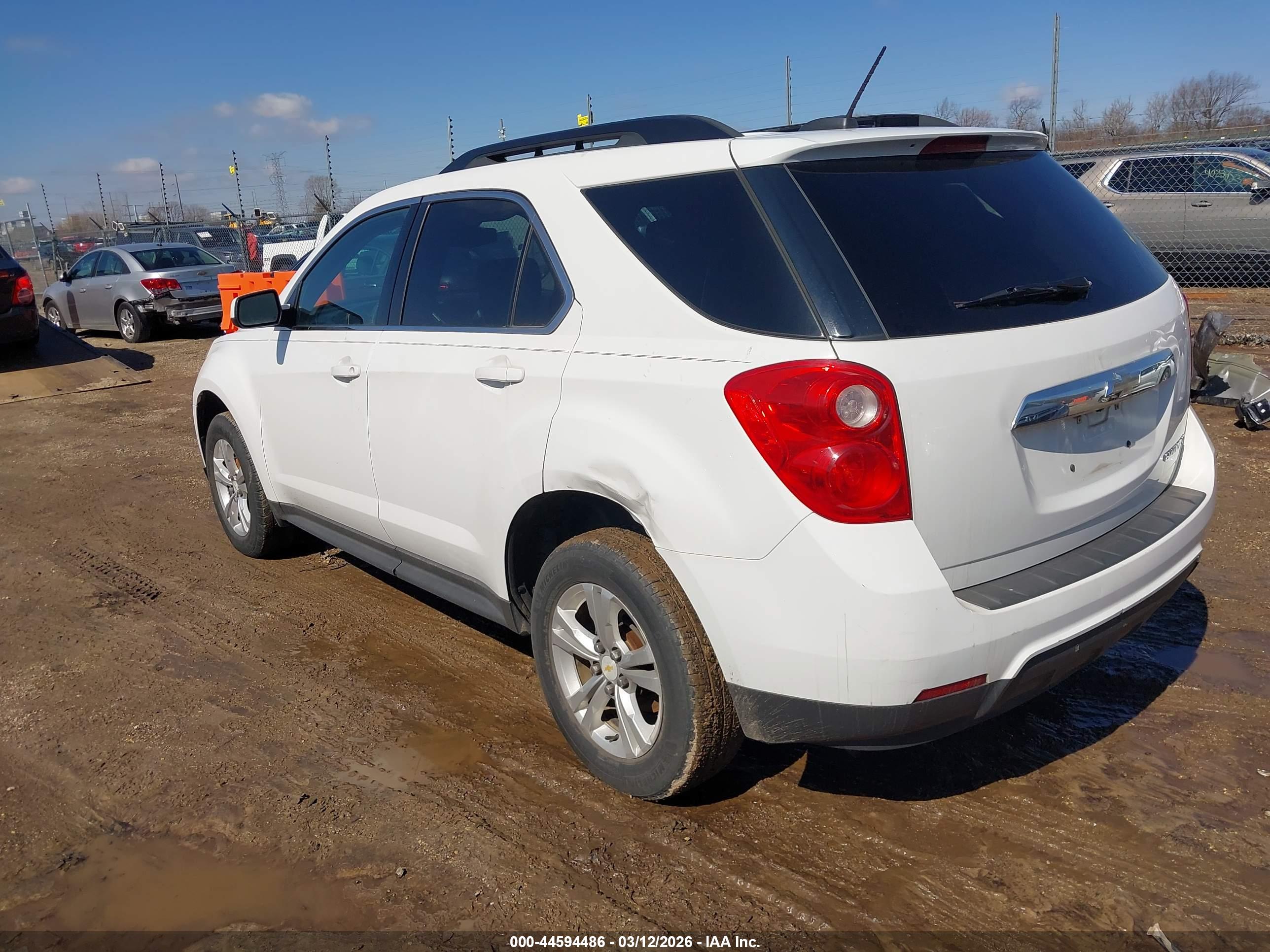 CHEVROLET EQUINOX image 3