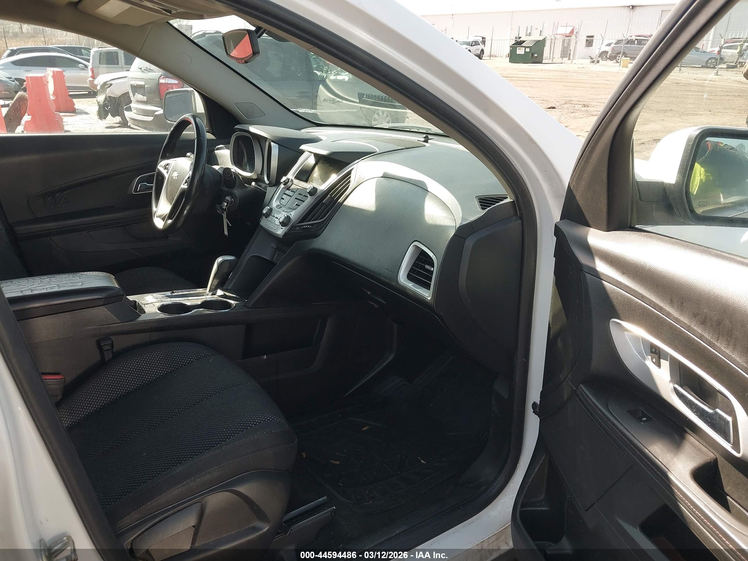 CHEVROLET EQUINOX image 5