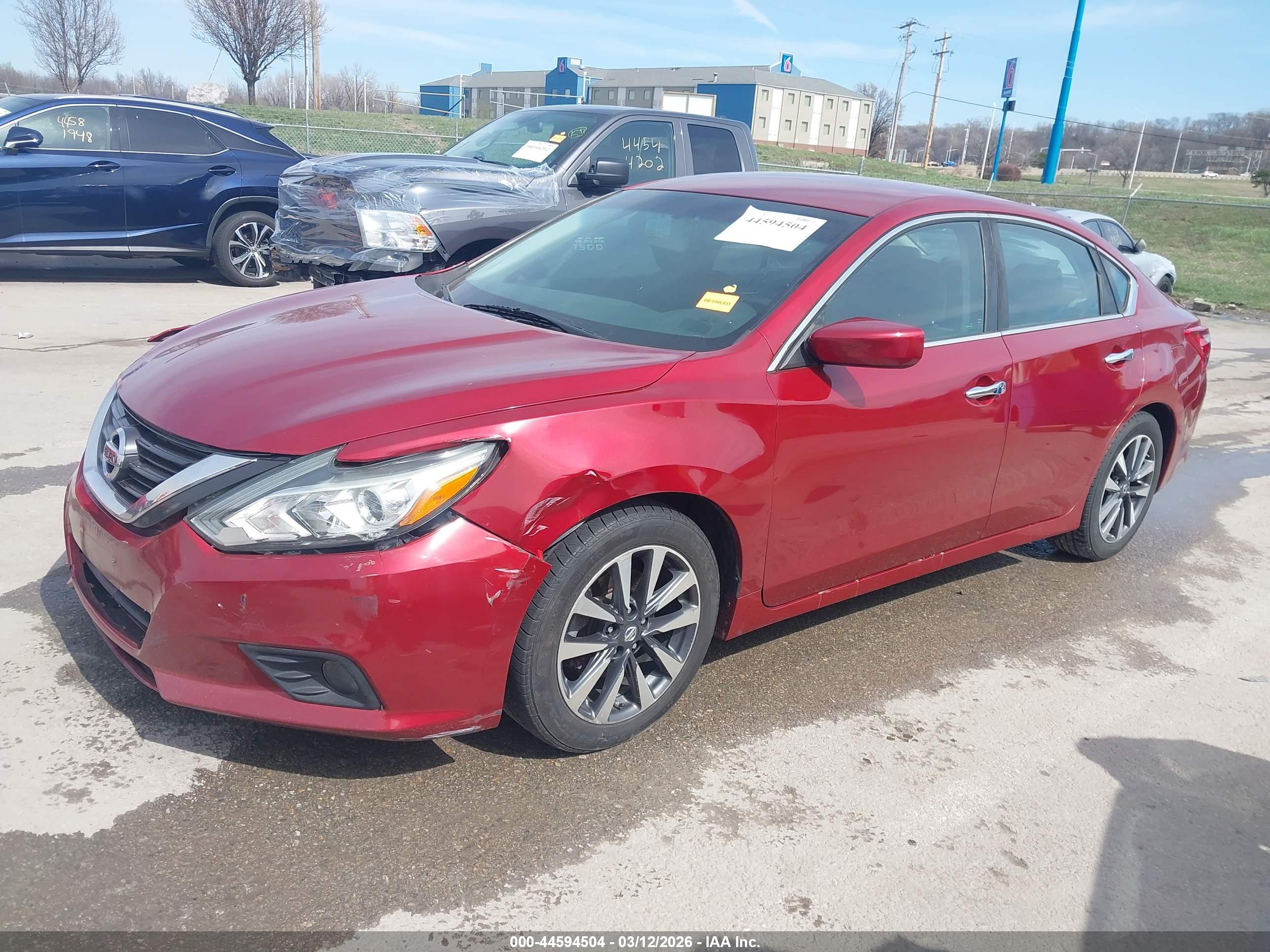NISSAN ALTIMA image 2