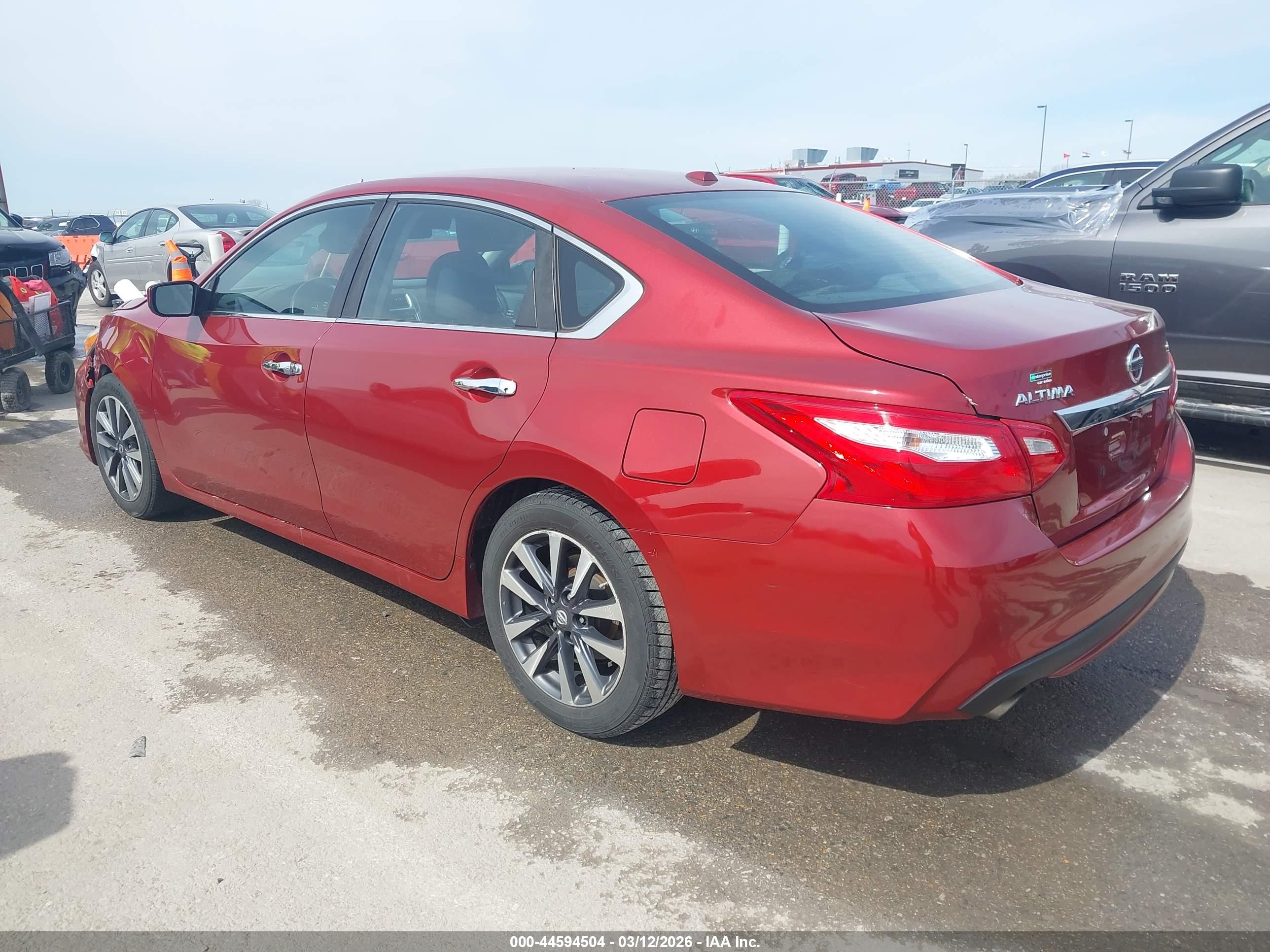 NISSAN ALTIMA image 3