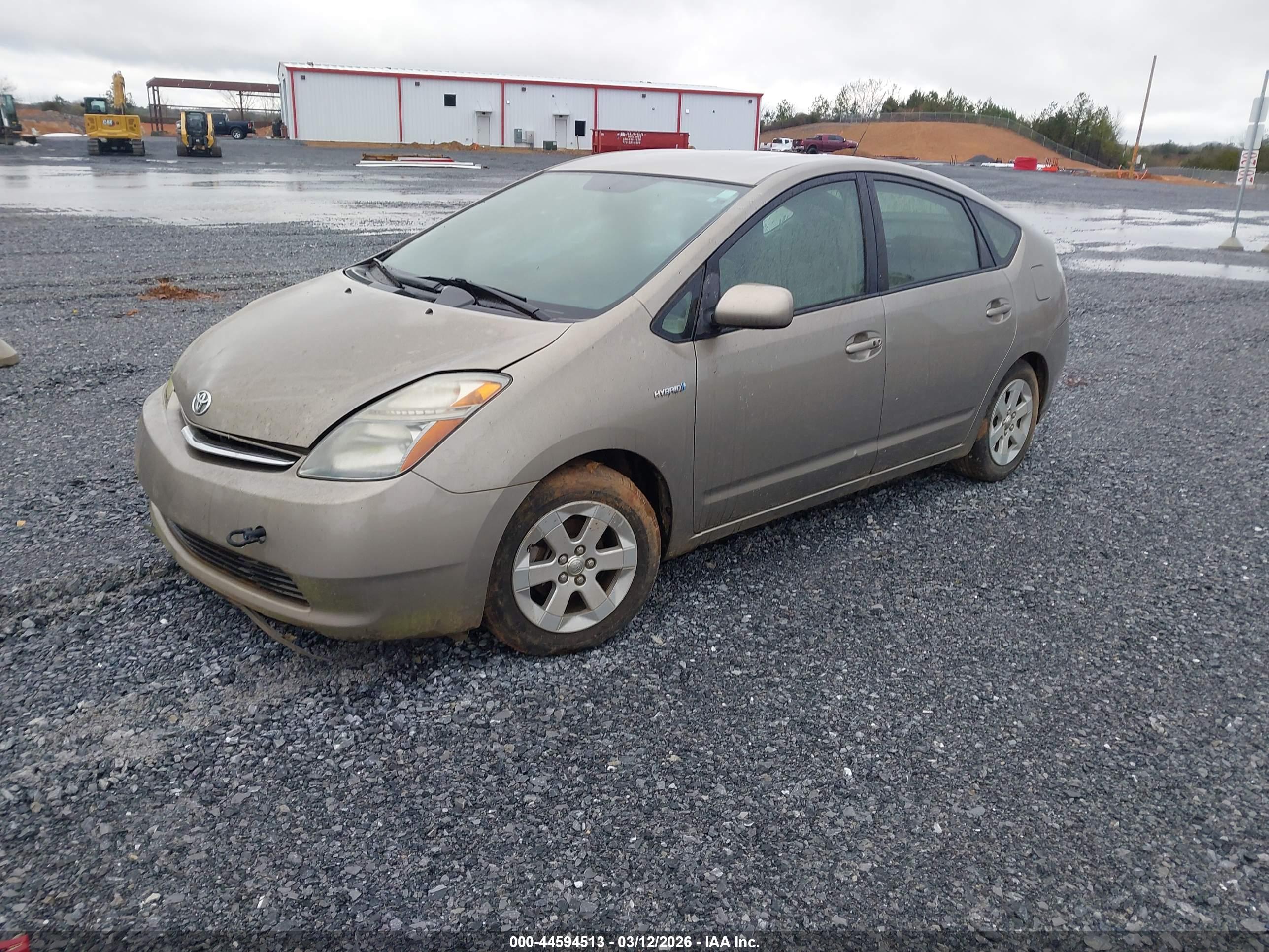 TOYOTA PRIUS image 2