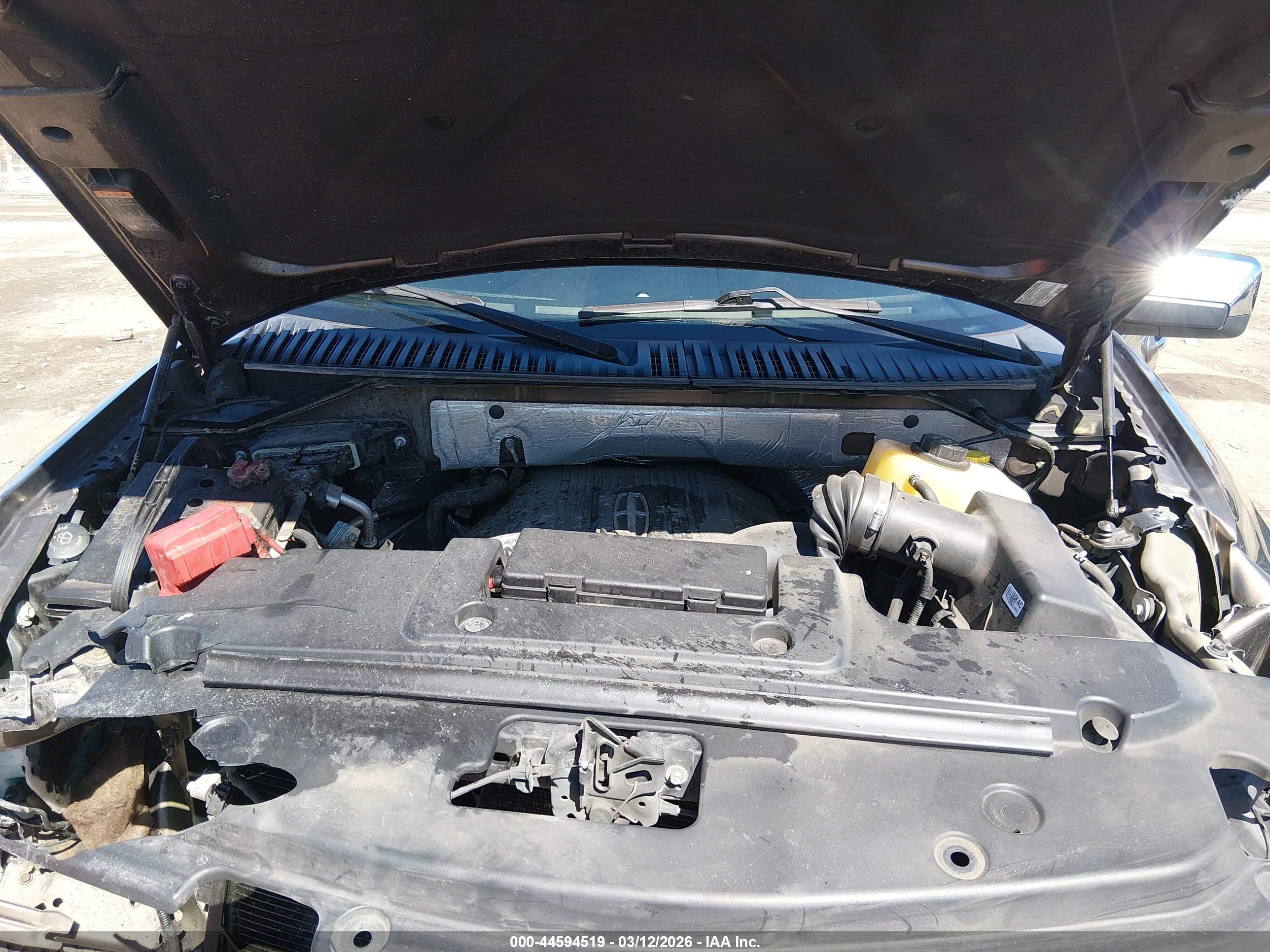 LINCOLN NAVIGATOR image 10