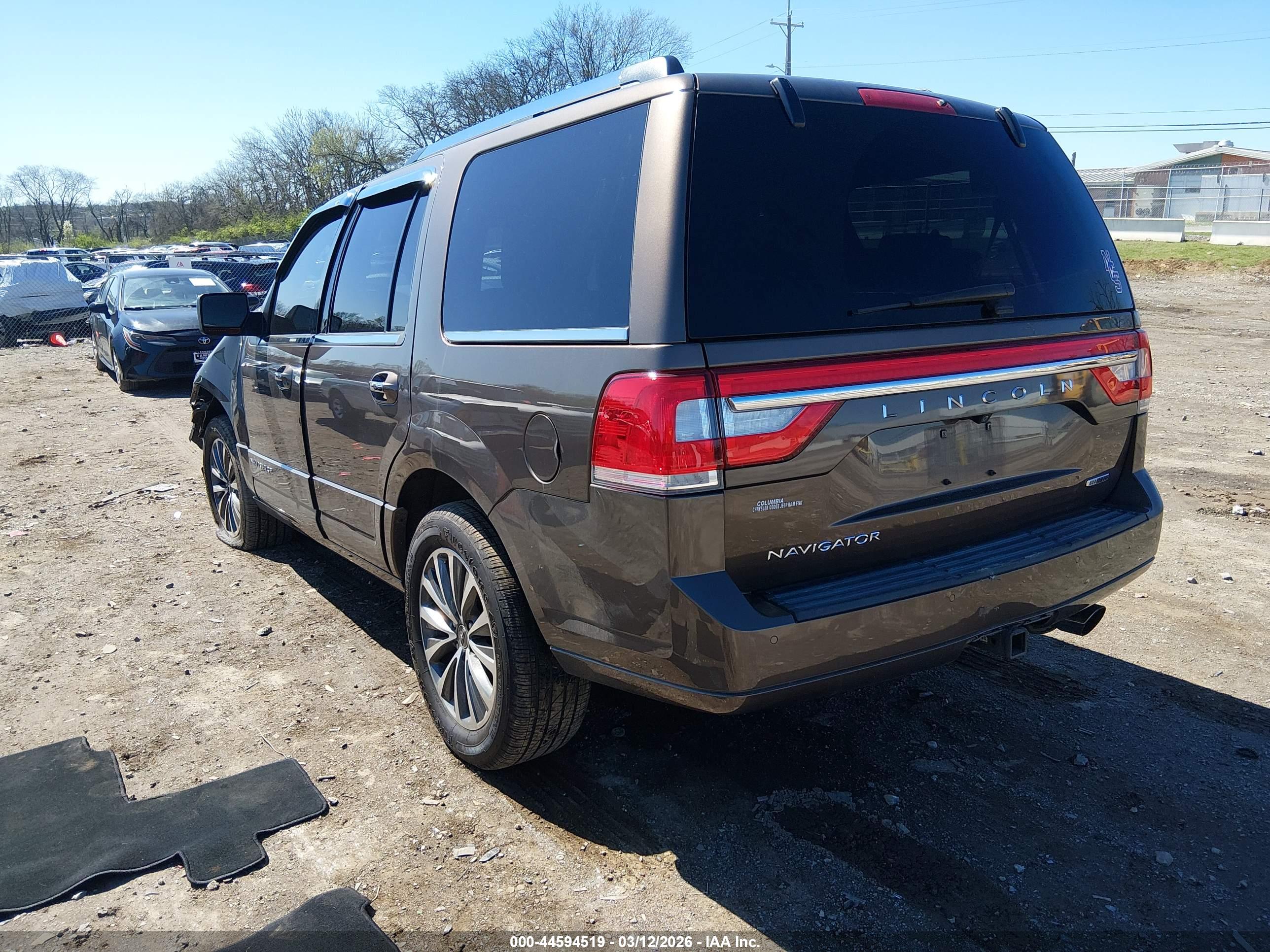 LINCOLN NAVIGATOR image 3
