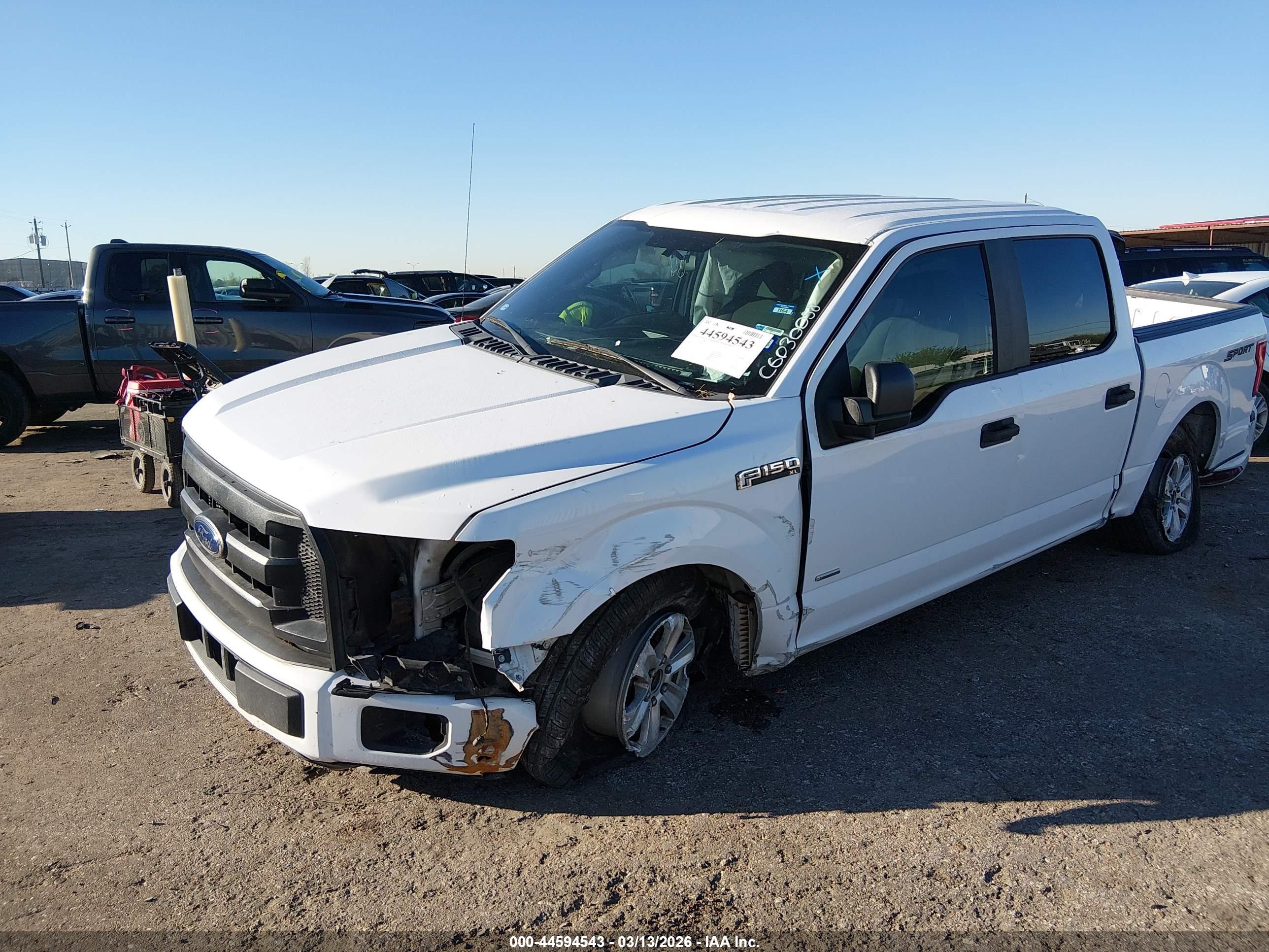 FORD F-150 image 2