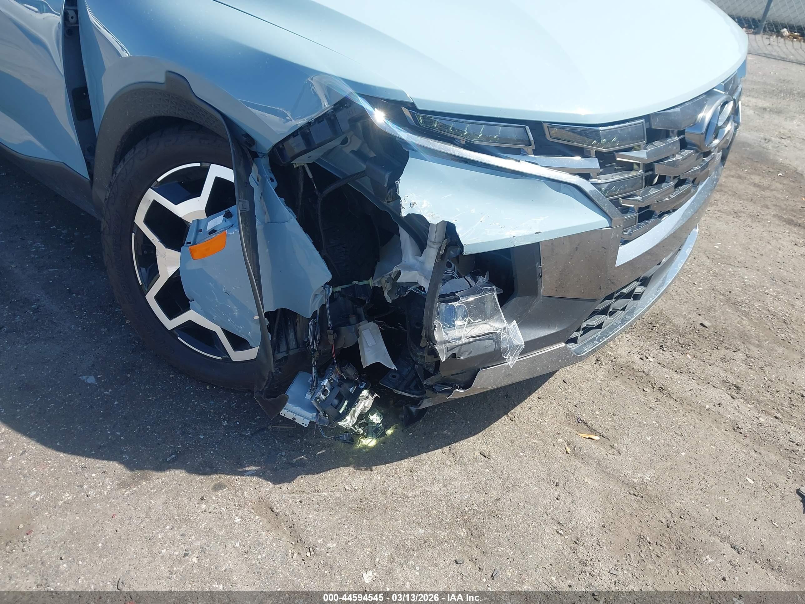HYUNDAI SANTA image 6