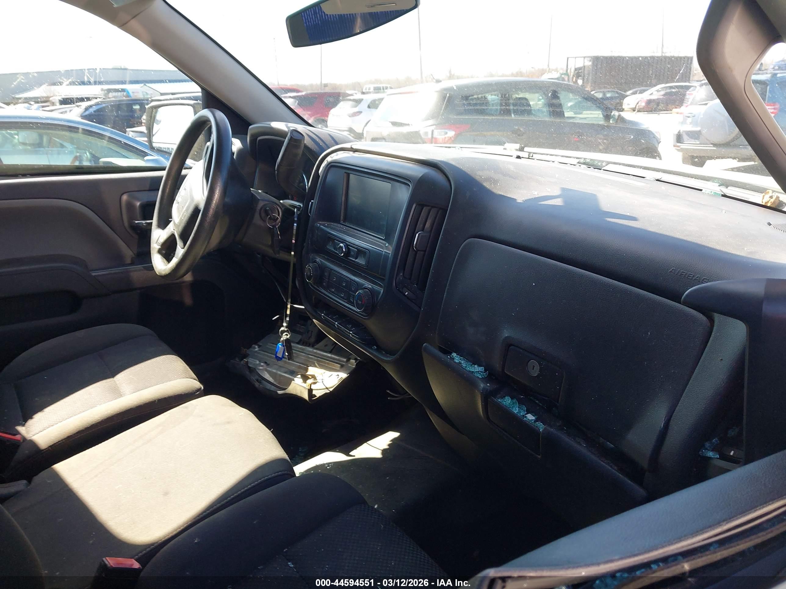 GMC SIERRA image 5