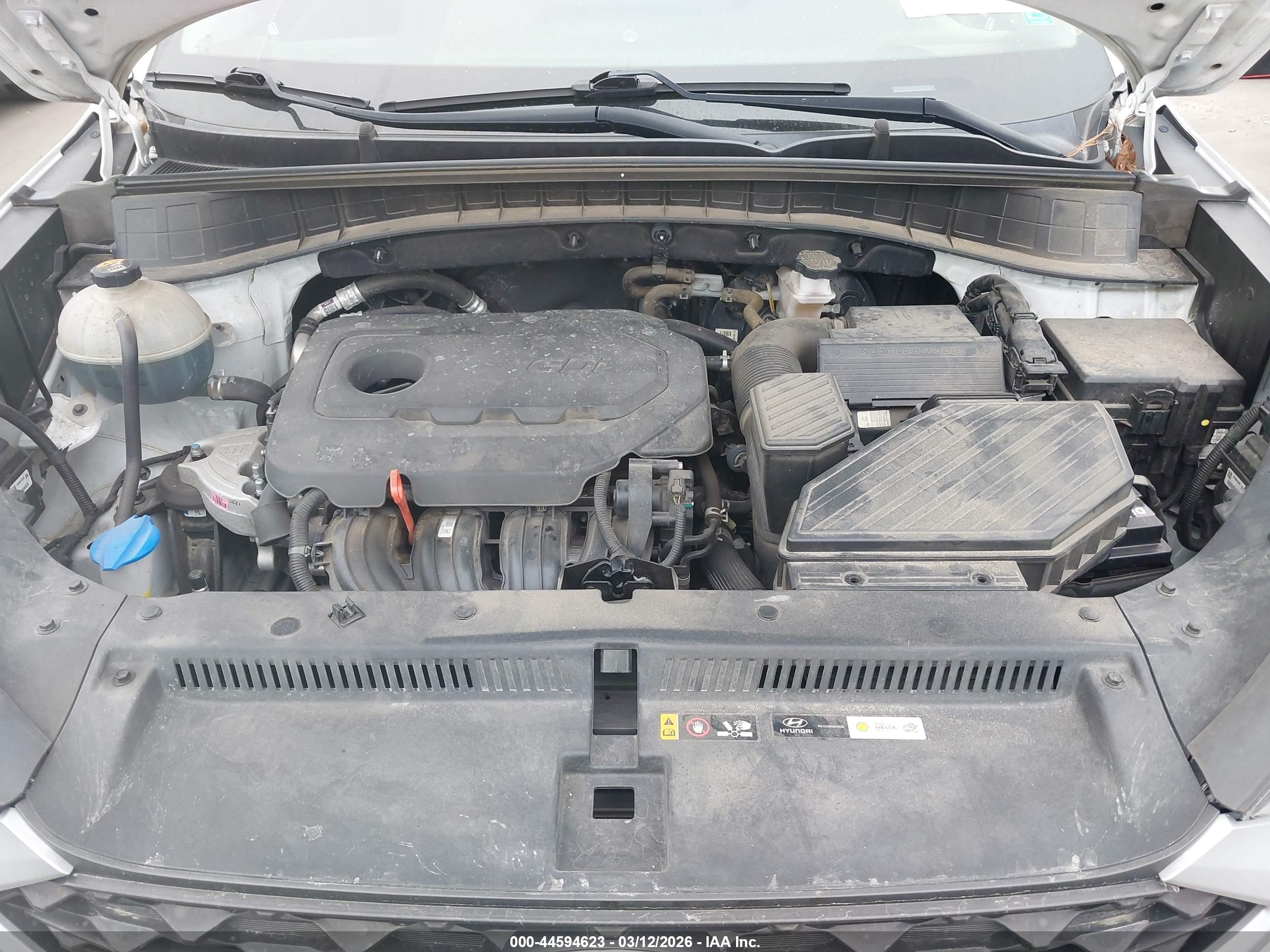 HYUNDAI TUCSON image 10
