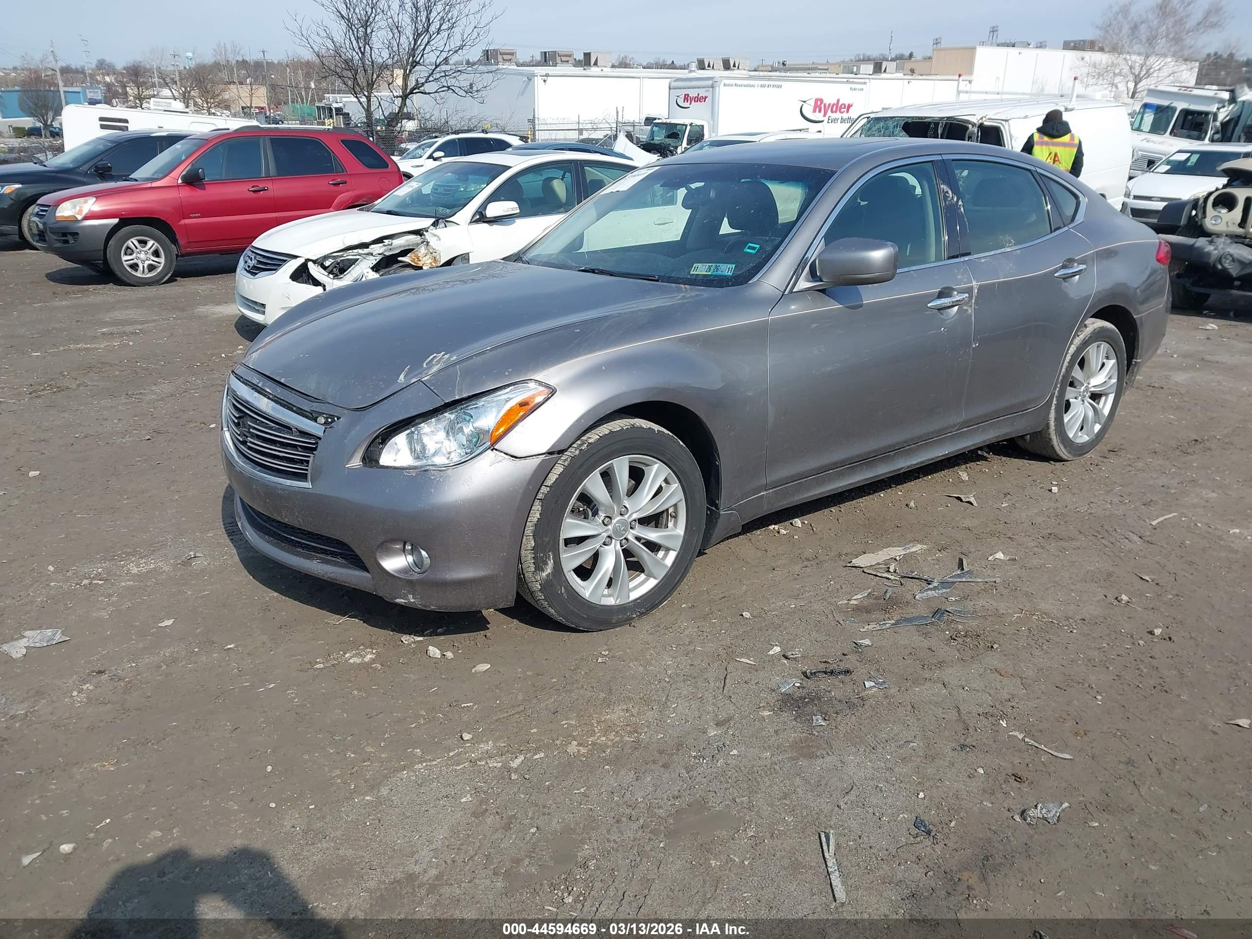 INFINITI M37X image 4