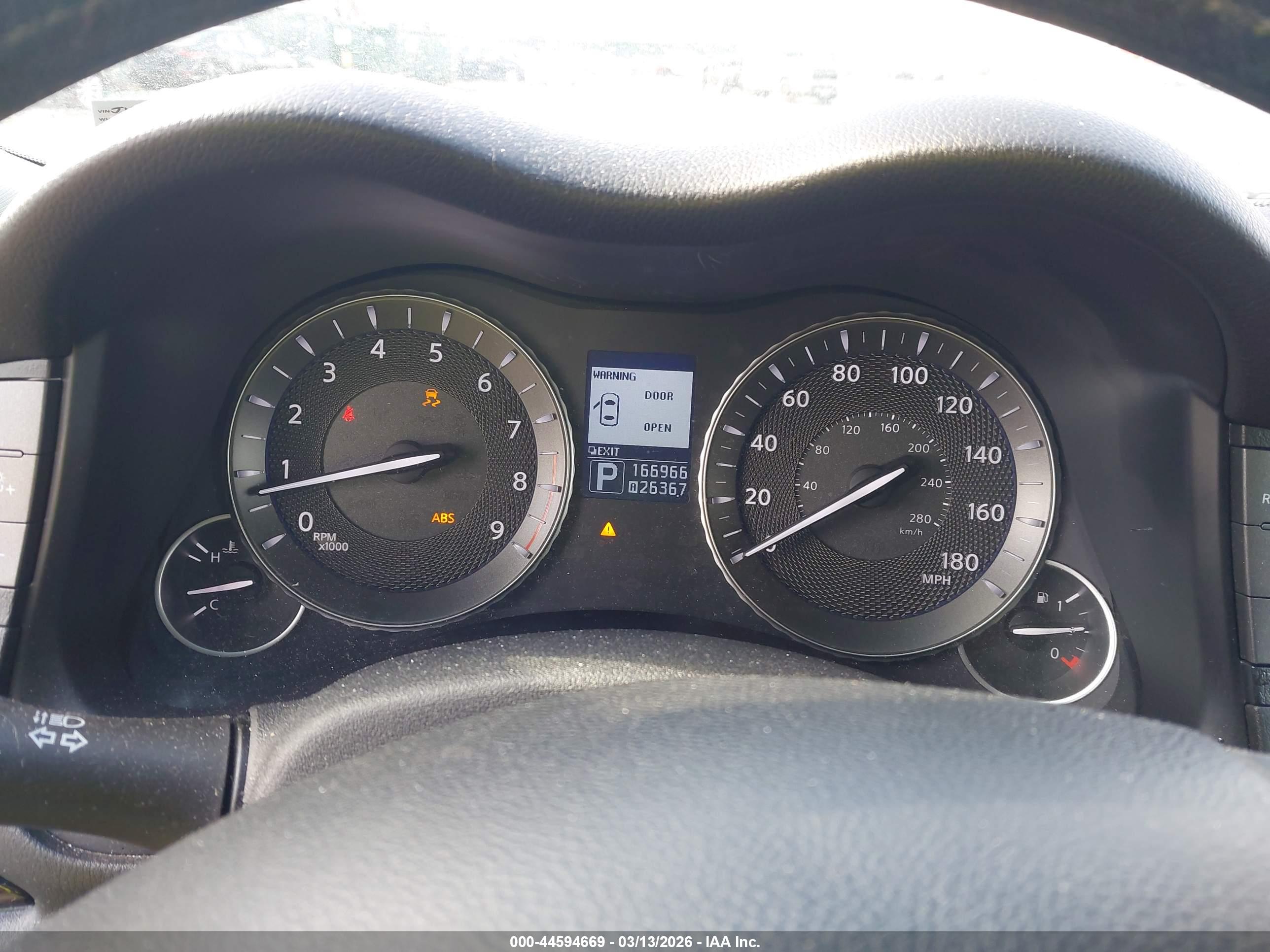 INFINITI M37X image 7