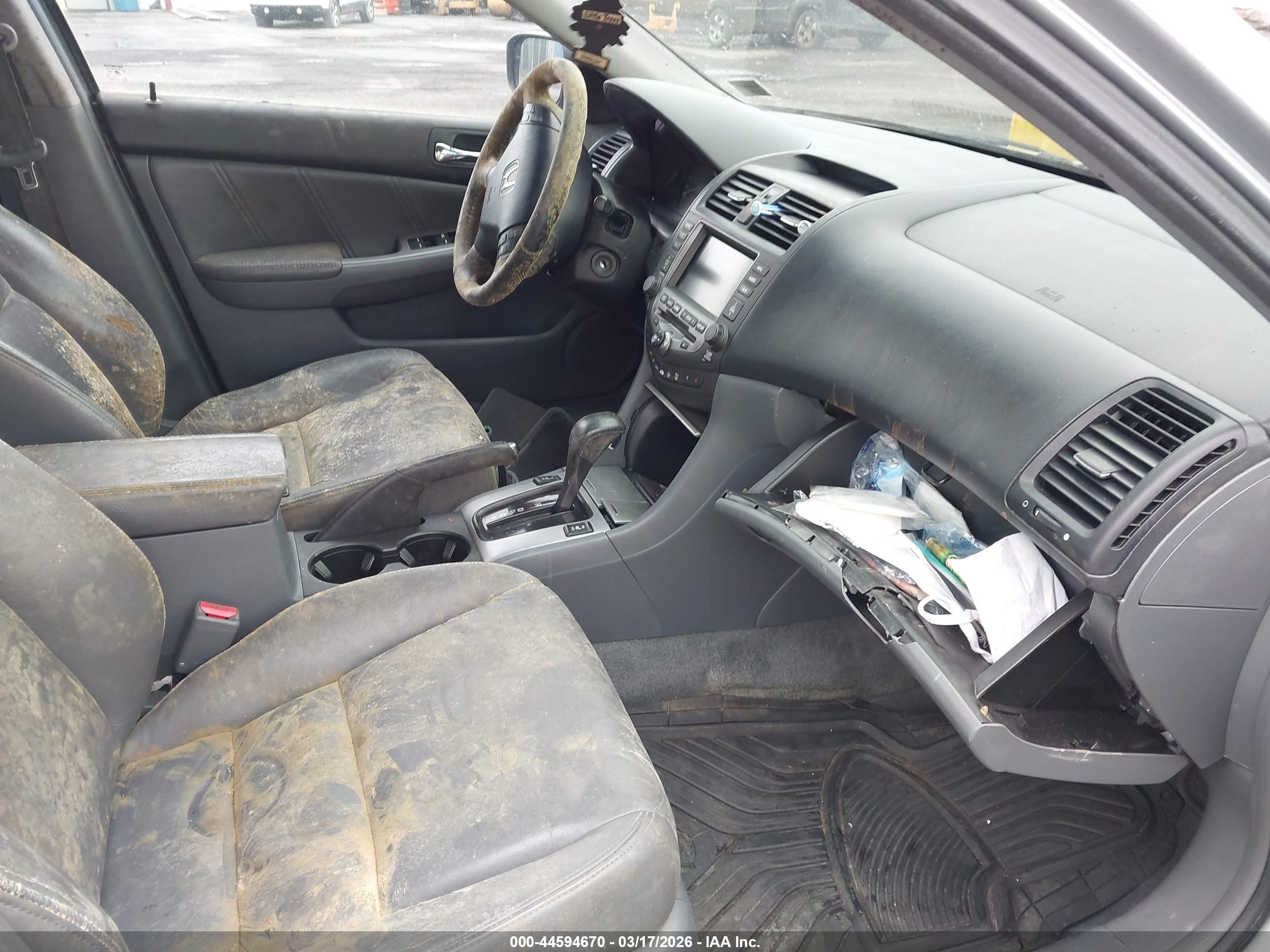 HONDA ACCORD image 5