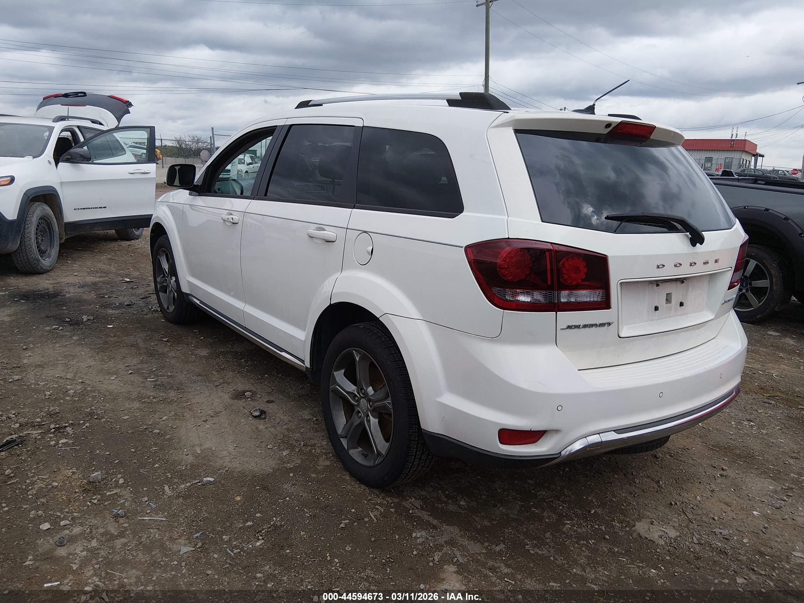 DODGE JOURNEY image 3