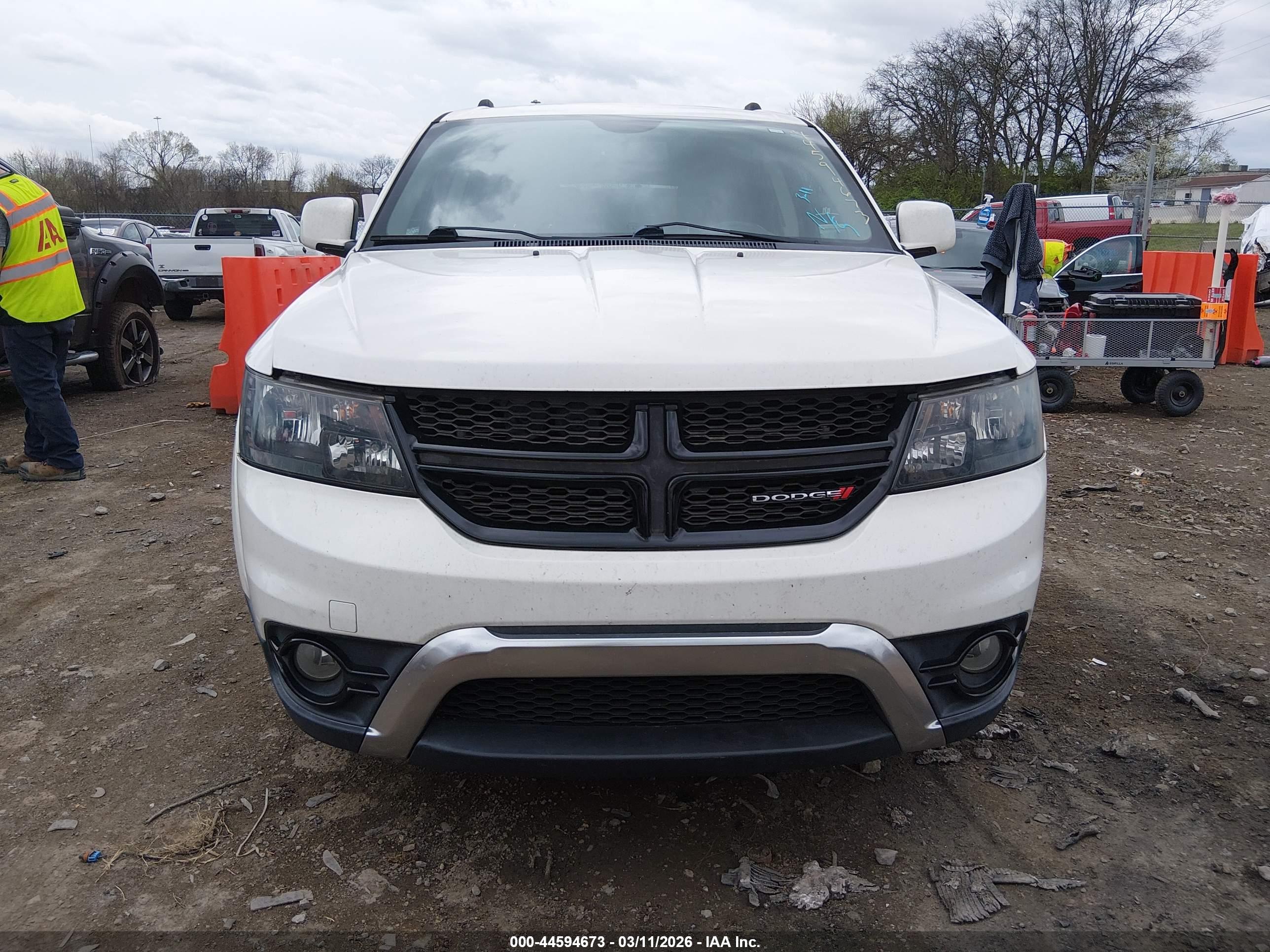 DODGE JOURNEY image 6