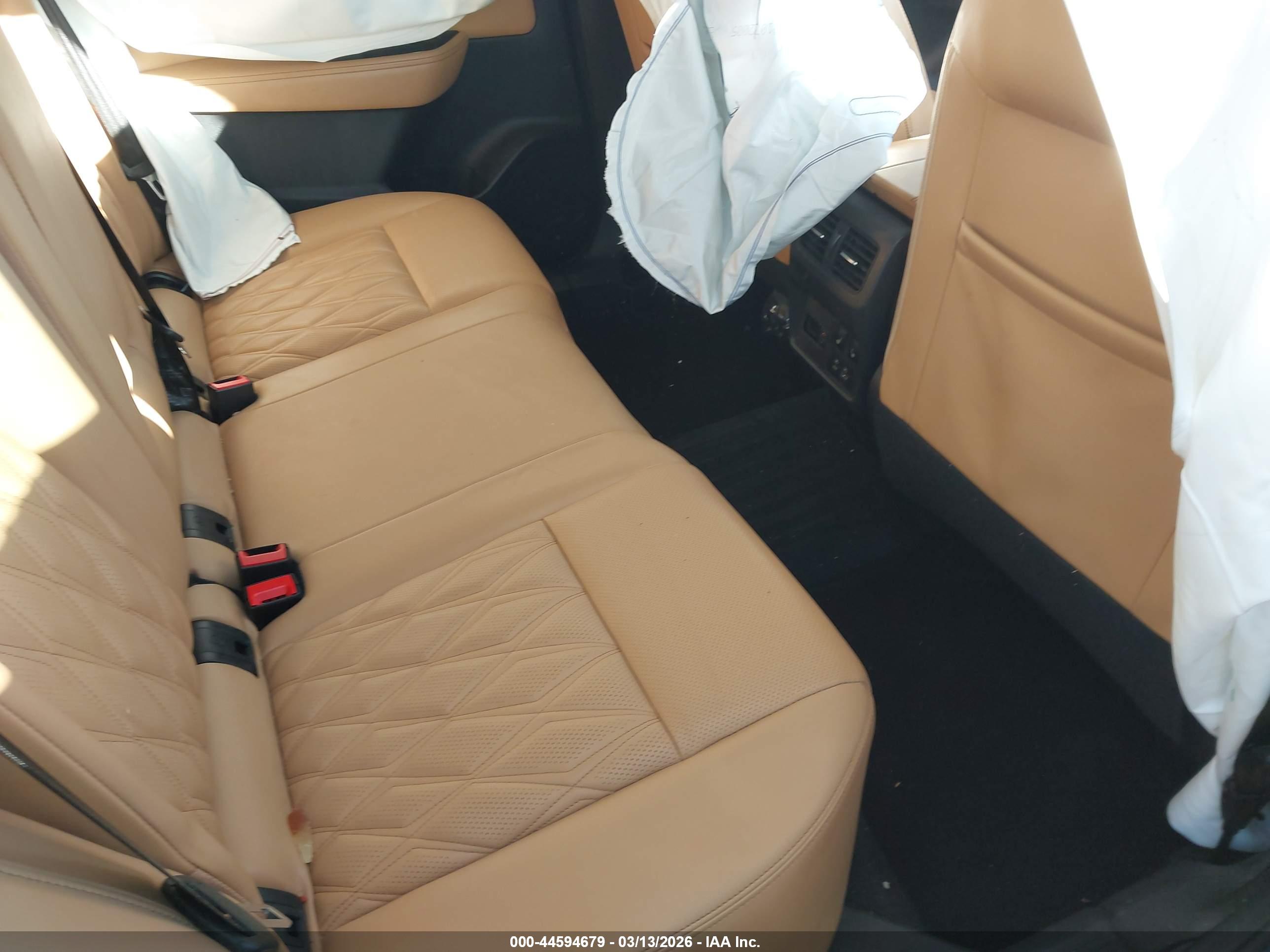 NISSAN ROGUE image 8