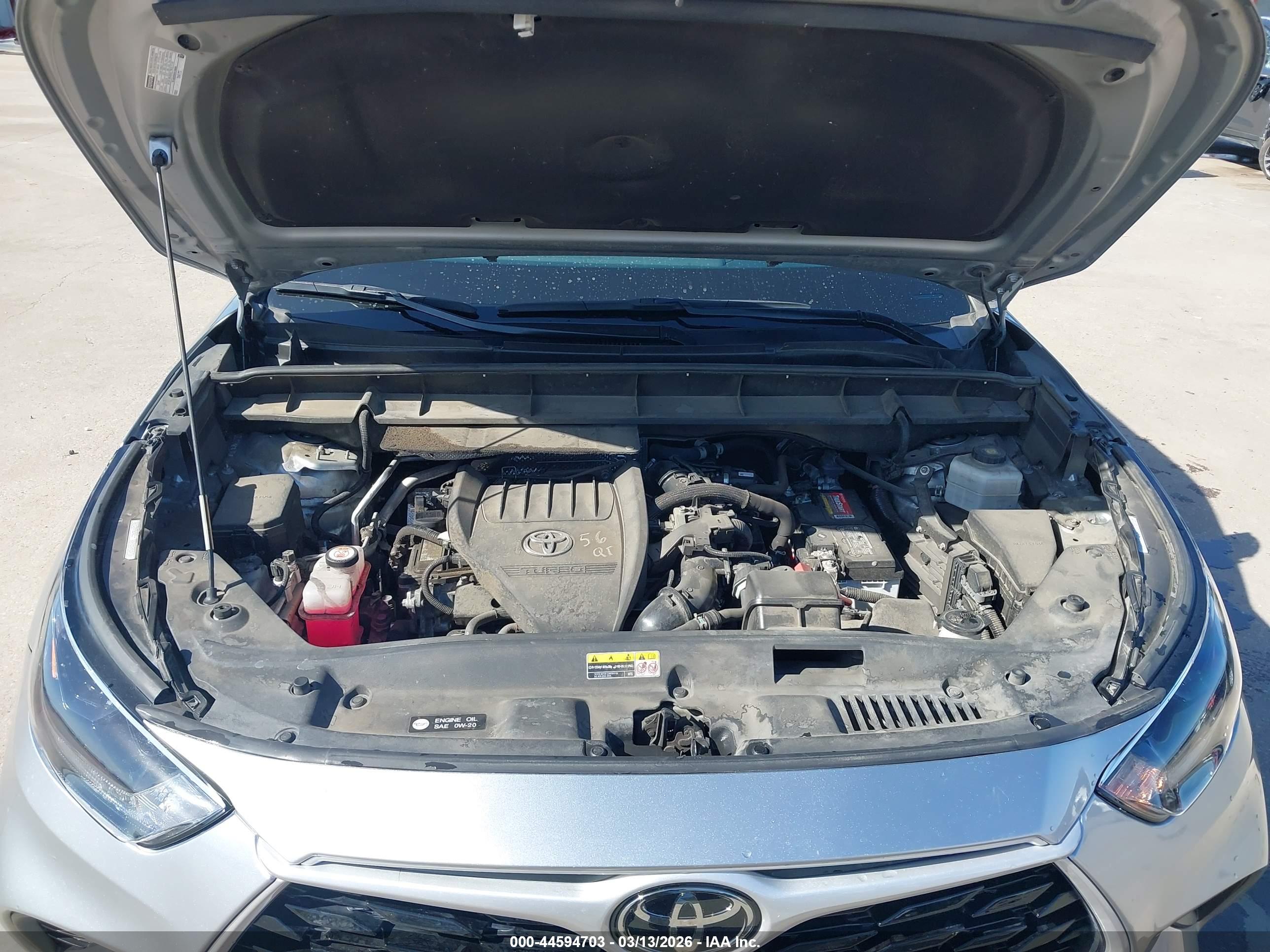 TOYOTA HIGHLANDER image 10