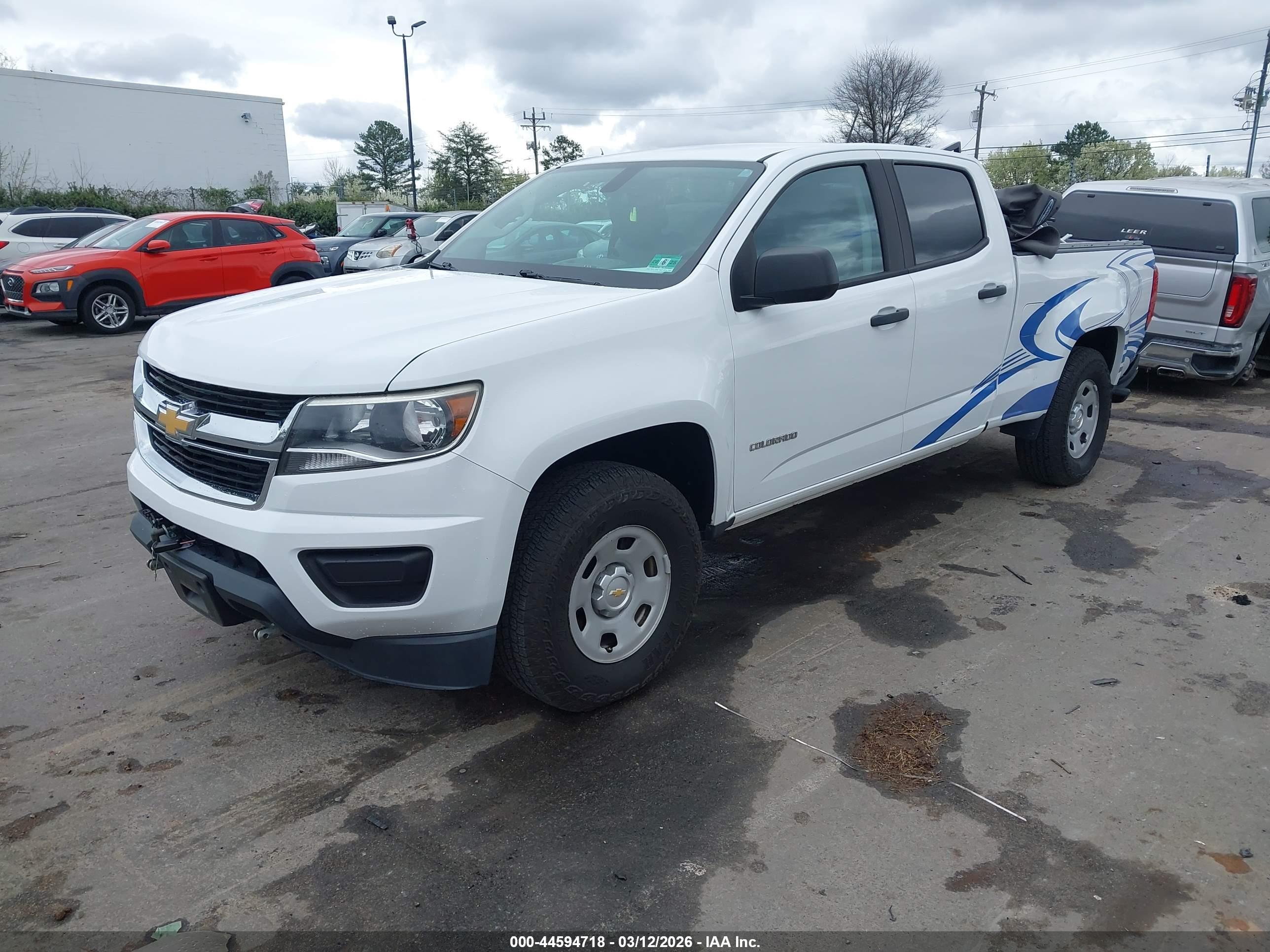 CHEVROLET COLORADO image 2
