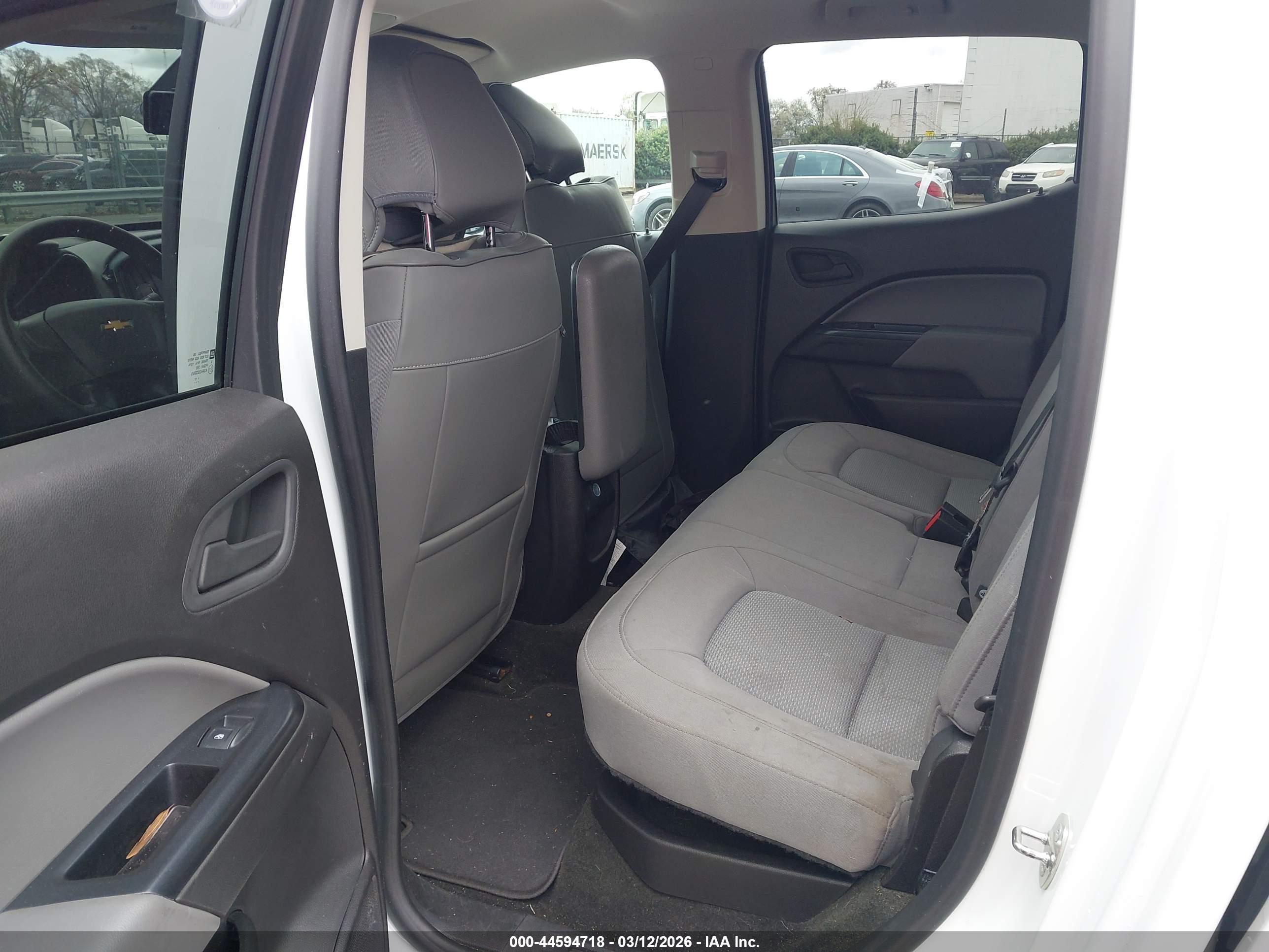 CHEVROLET COLORADO image 8