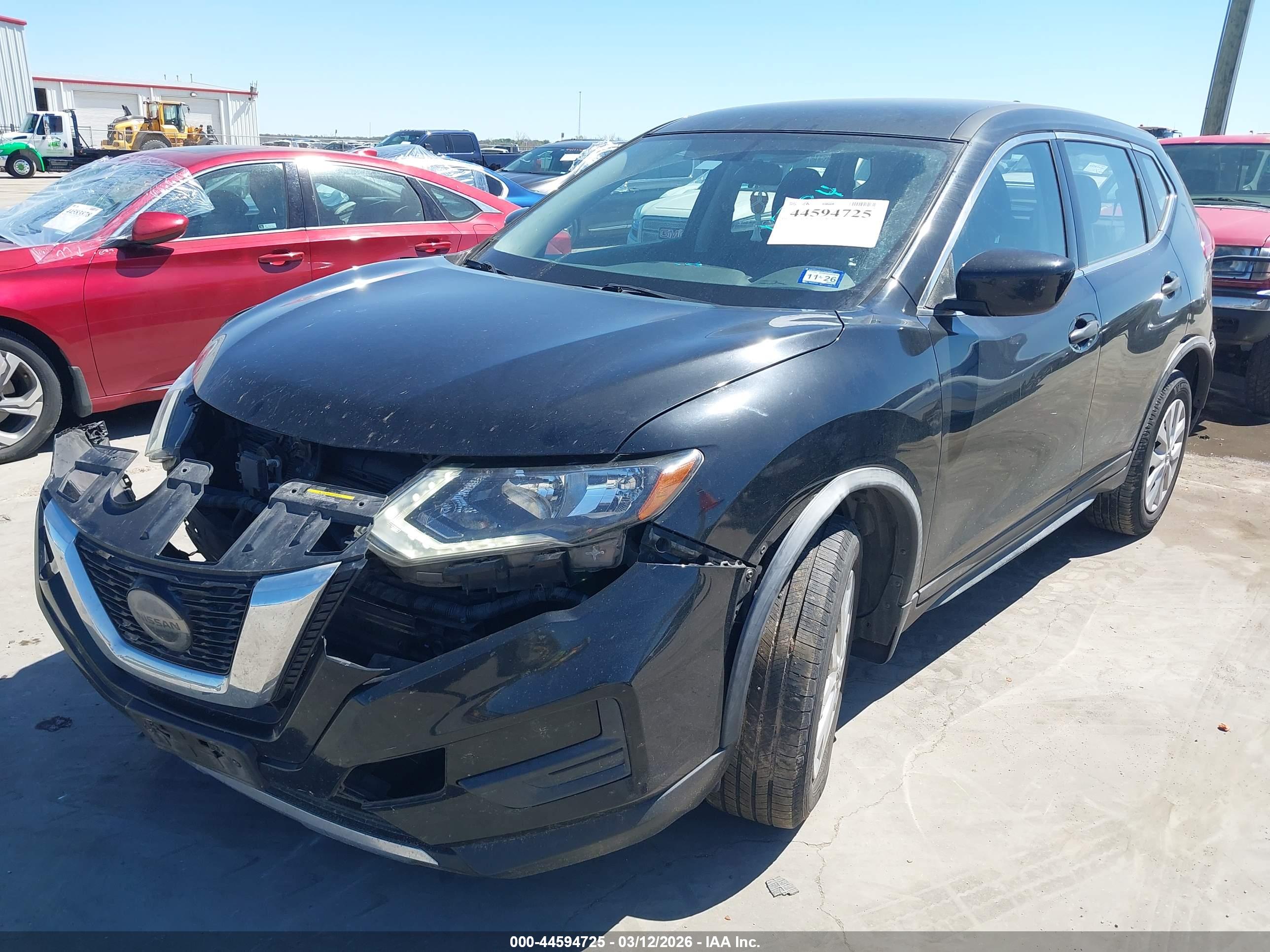 NISSAN ROGUE image 2