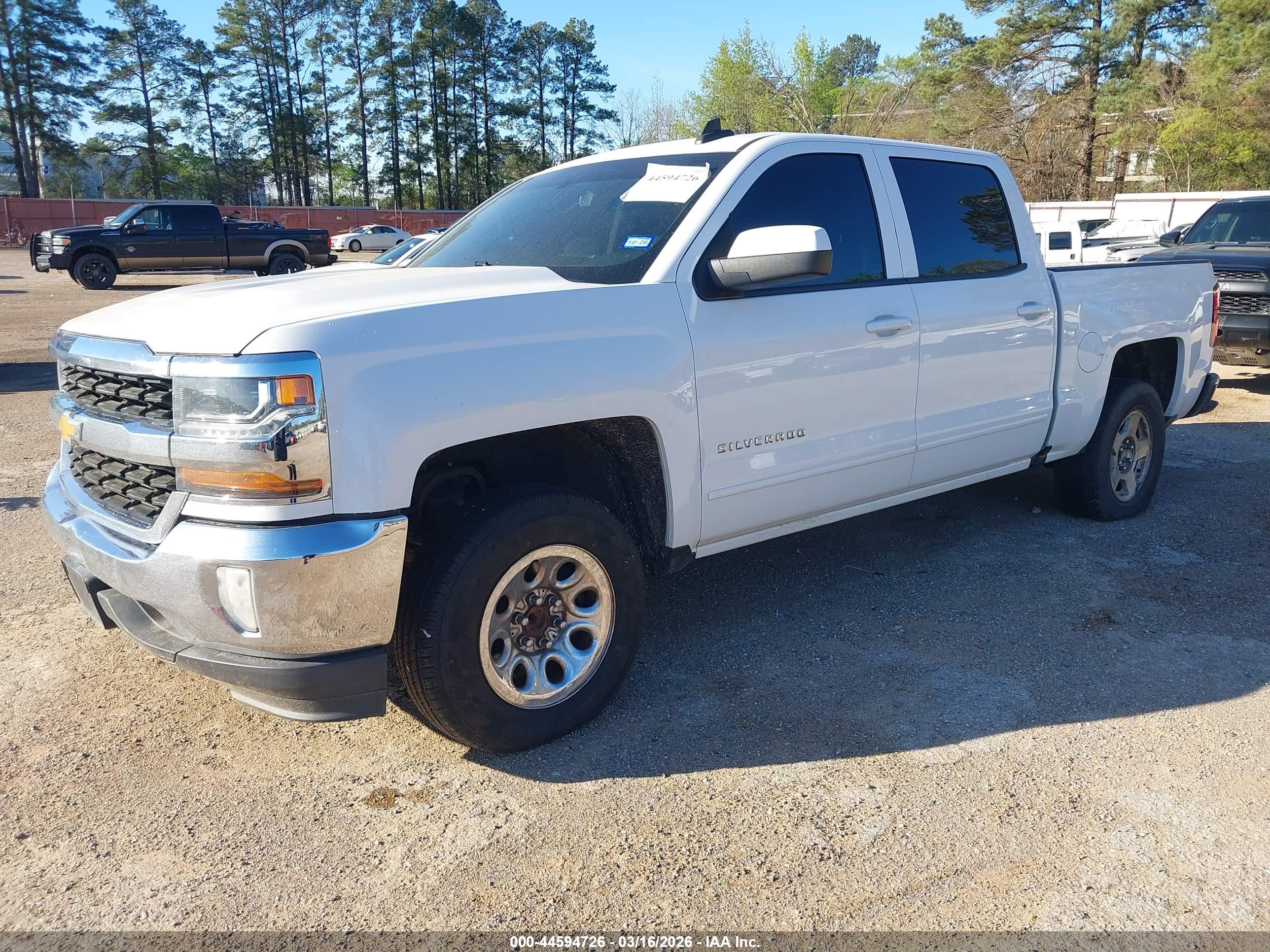 CHEVROLET SILVERADO image 2